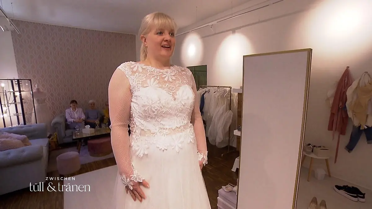 Erstes Kleid gefällt Mareike sofort Sprachlose Braut