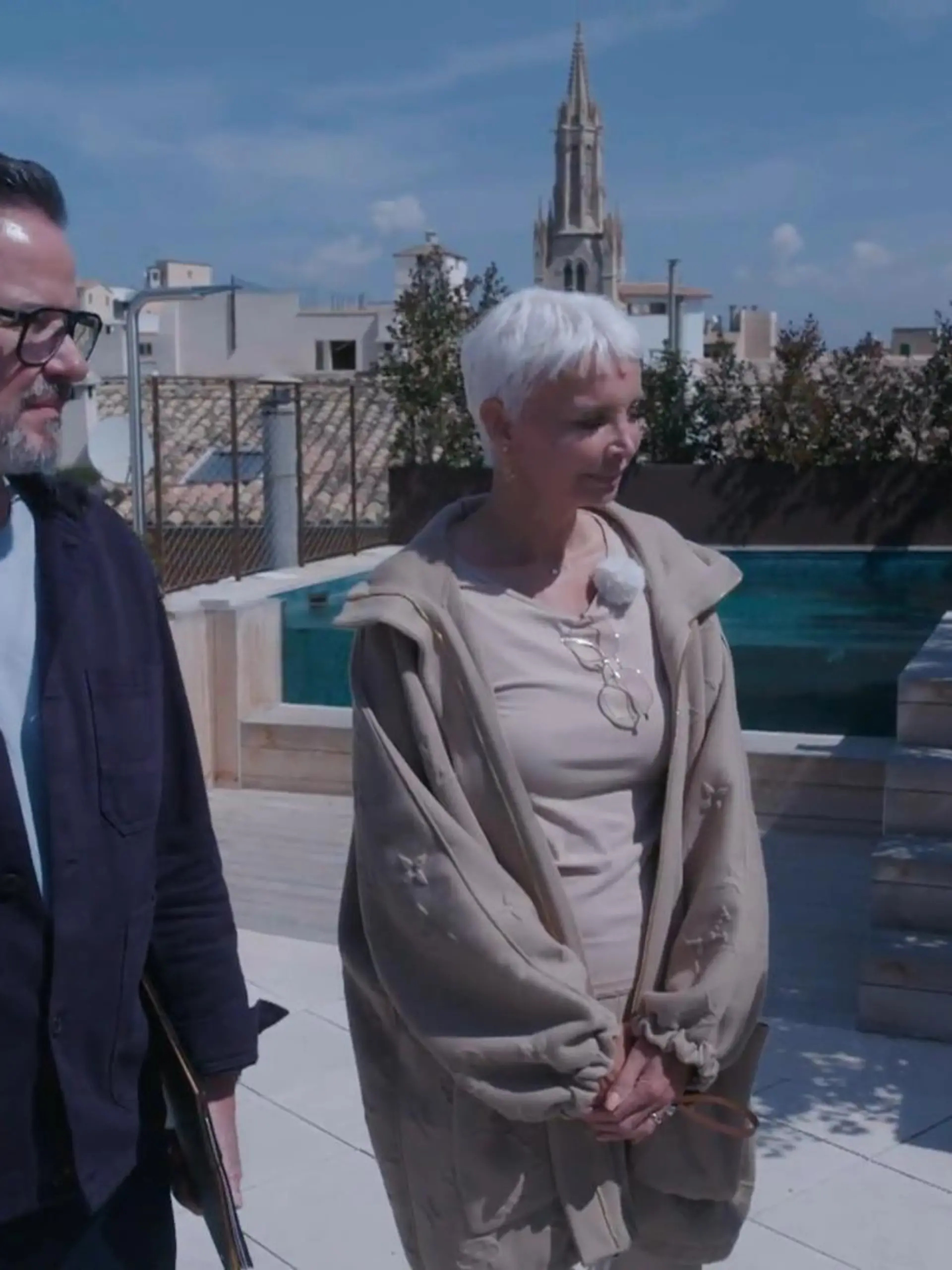 Bild zu: "Kann Alex Jolig die taffe Mallorca-Unternehmerin überzeugen?"