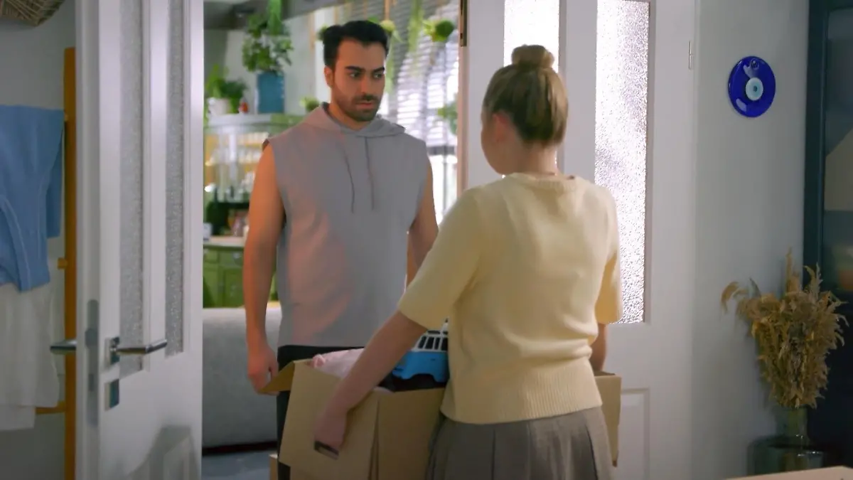 Baris reagiert wütend auf Ronjas Aufräumaktion Die „Unter uns“-Wochenvorschau (Teil 2)