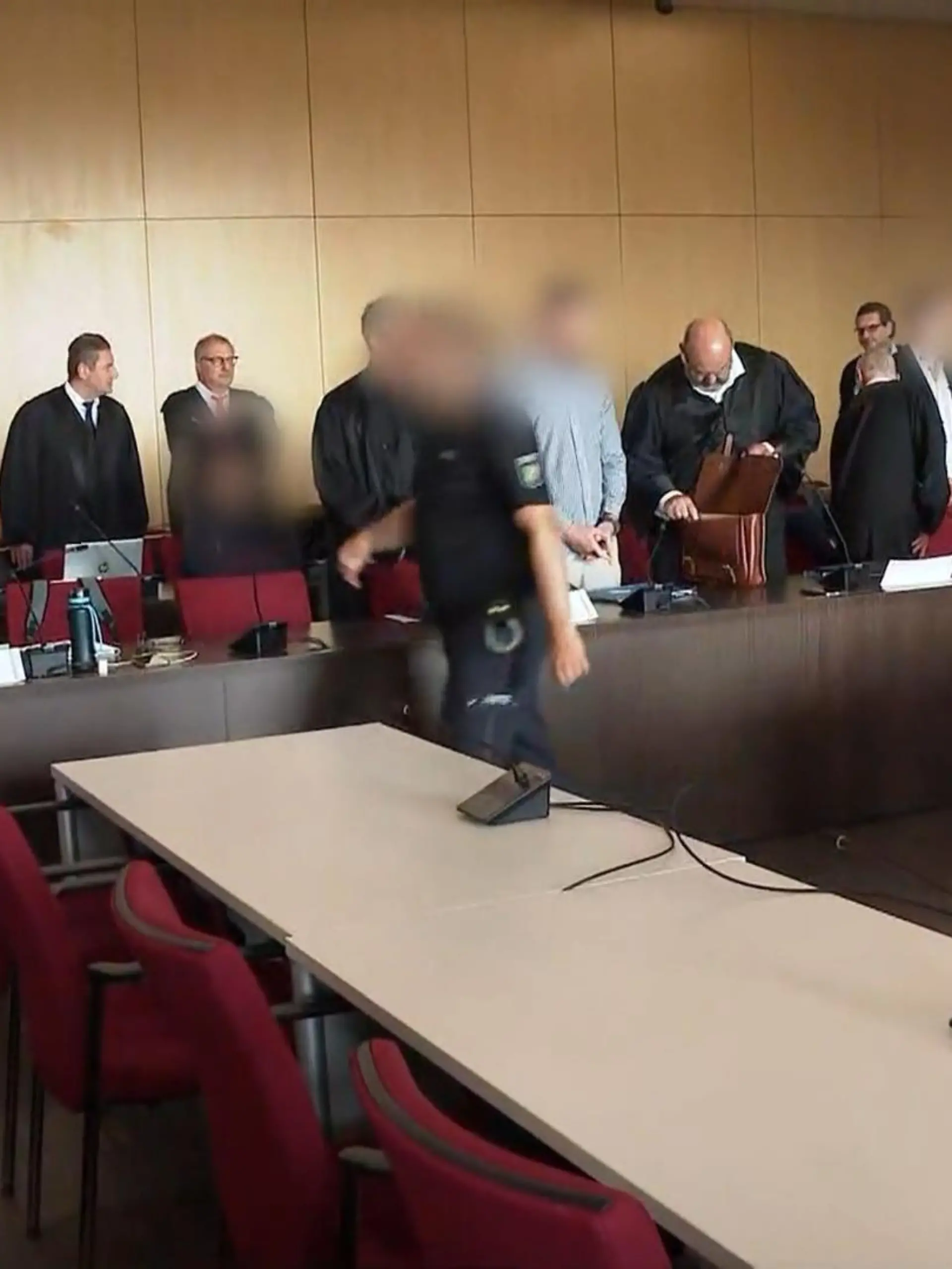 Bild zu: "Prozess gegen „Rich Kids“ gestartet"