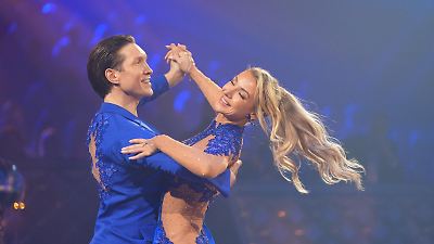Bild von Anna-Carina Woitschack und Evgeny Vinokurov tanzen den perfekten Quickstep