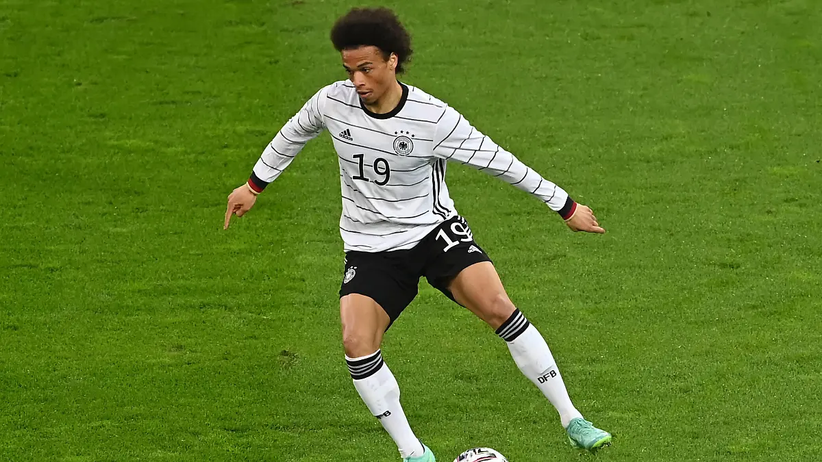Fussball, Herren, Saison 2020/21,Test-Länderspiel in Düsseldorf, Deutschland - Lettland, v. l. Leroy Sane Deutschland, 07.06. 2021, *** Football, men, 2020 season 21,Test international in Düsseldorf, Germany Latvia, v l Leroy Sane Germany , 07 06 2021, Copyright: xMatthiasxKochx 
