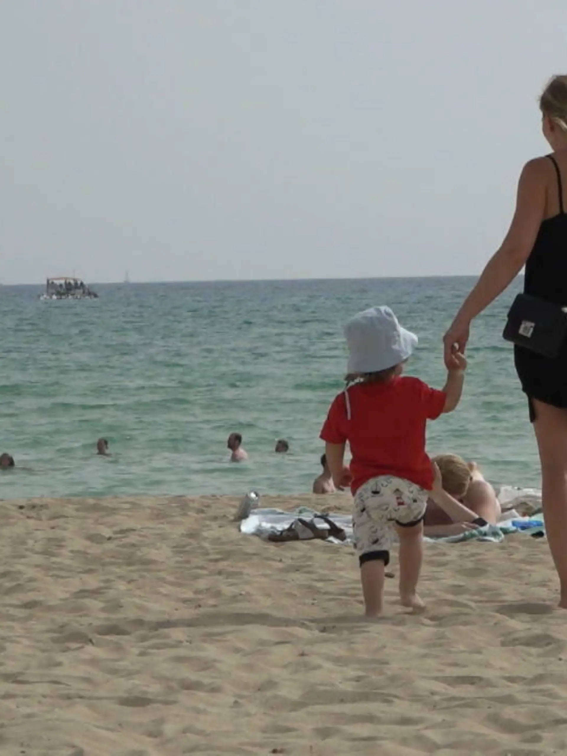 Was gilt es bei Urlaub 2021 zu beachten. Wir sprechen im Video mit Experten vom Reisebüro und unserem RTL-Reiseexperten Ralf Benkö.