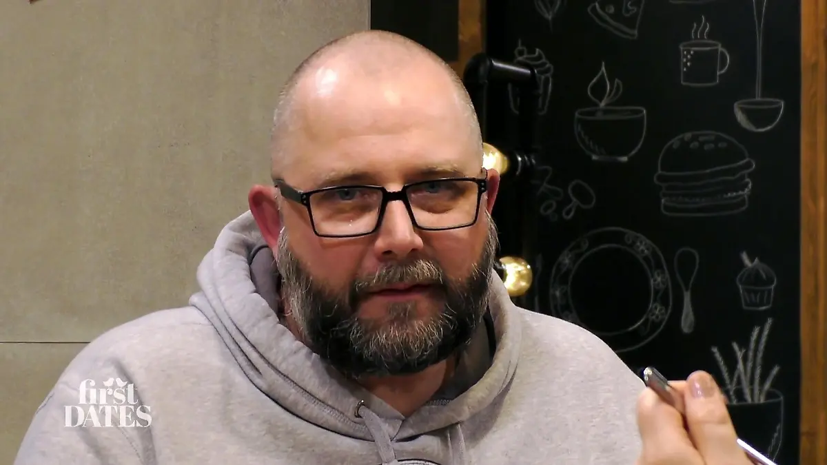 Lars möchte mit ihr Karneval feiern Kölnerin Anne liebt es