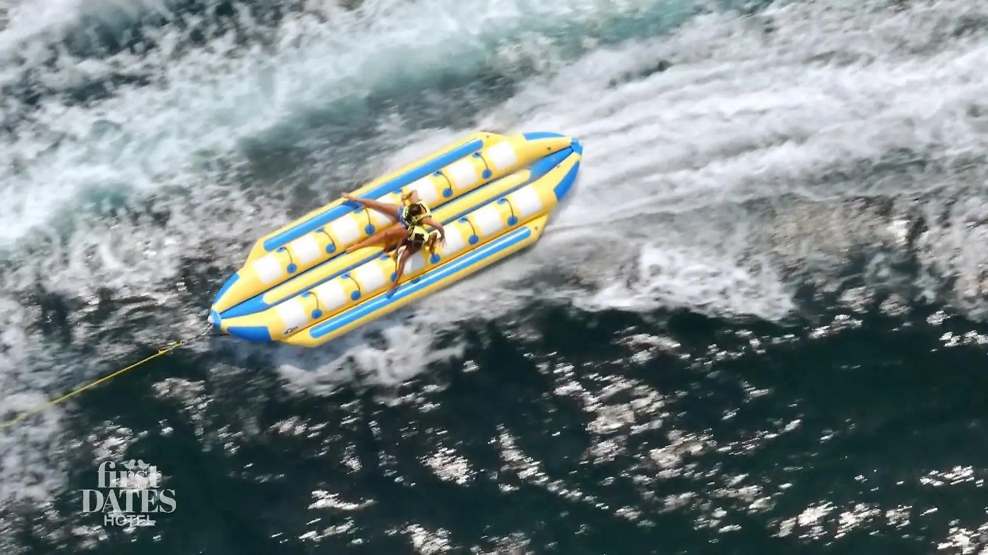 Michael und Tida haben ein wildes Date auf dem Mittelmeer Nervenkitzel pur