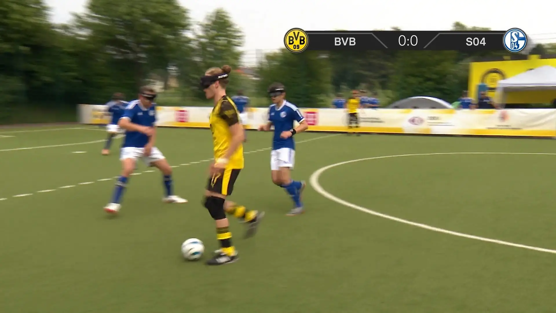 Revierderby im Blindenfußball BVB gegen Schalke