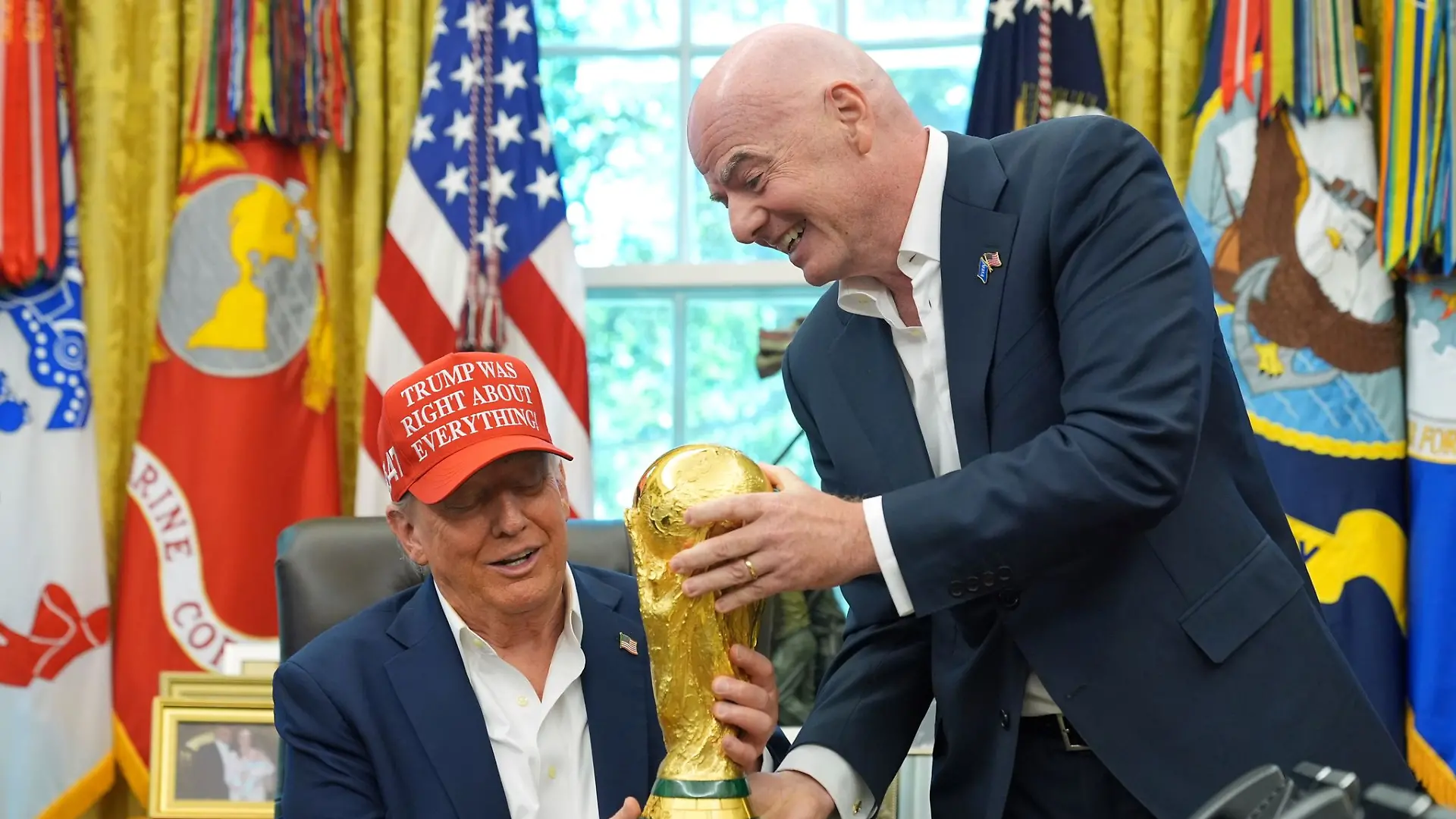Bild zu: "Verdirbt euch der Rot-Skandal die Fußball-WM?"