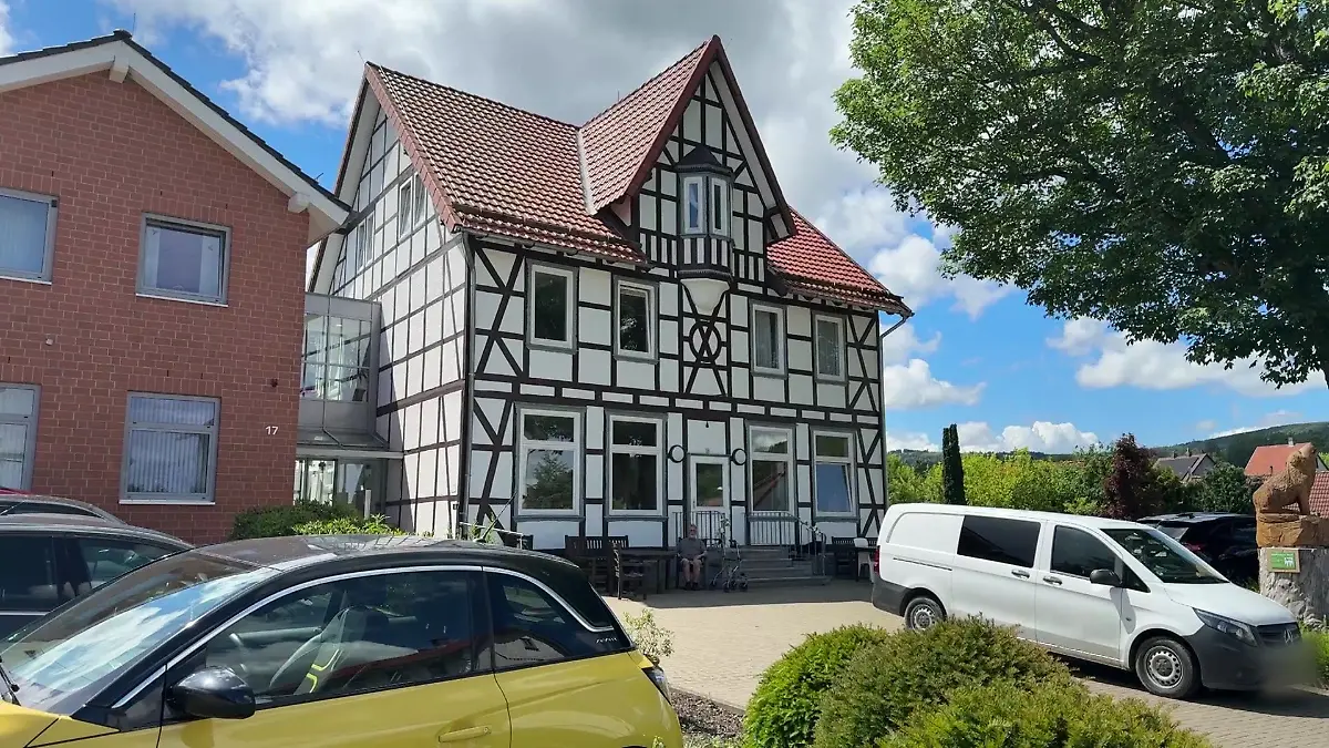 In diesem Pflegeheim im Harz sollen Bewohner über Jahre hinweg mit Medikamenten ruhiggestellt und teilweise eingesperrt worden sein.