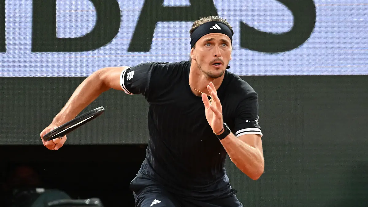 Alexander Zverev (GER) during his round of 8 during Roland Garros 2026. Tuesday june 2 nd, 2026. Paris. France. PHOTO: CHRISTOPHE SAIDI / SIPA.//SAIDICHRISTOPHE_08260411/Credit:CHRISTOPHE SAIDI/SIPA/2606030838