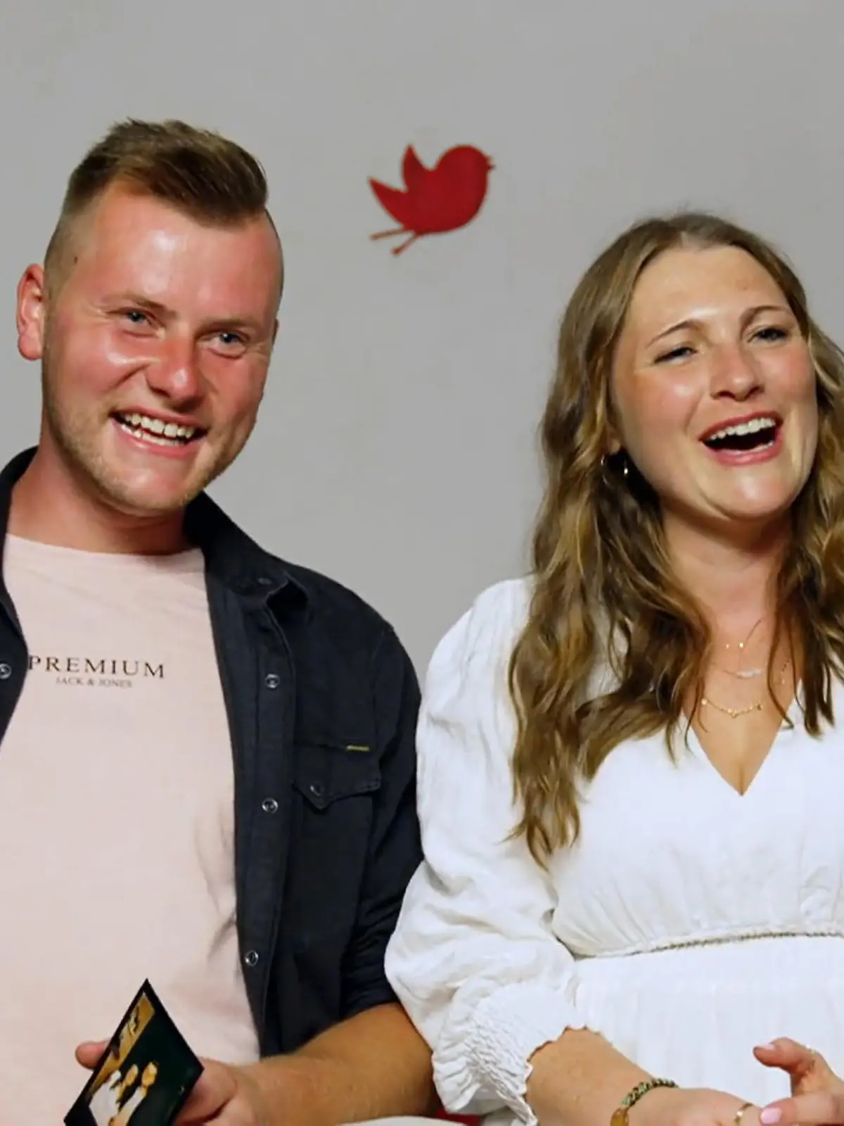 Bild zu: "Wird es bei Dennis und Anika ein Wiedersehen geben?"