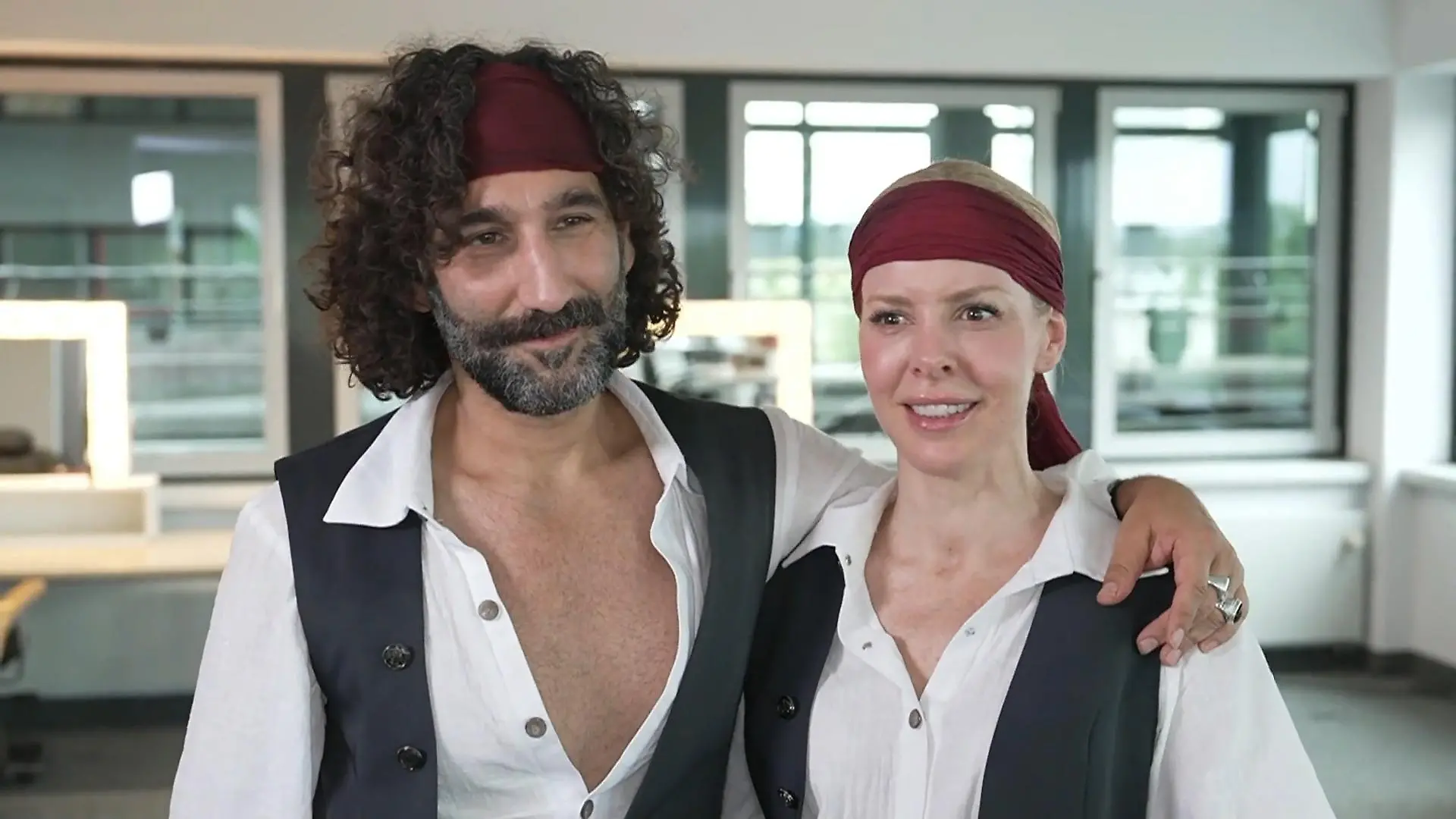 Bild von Massimo Sinató und Isabel Edvardsson tanzen erstmals gemeinsam