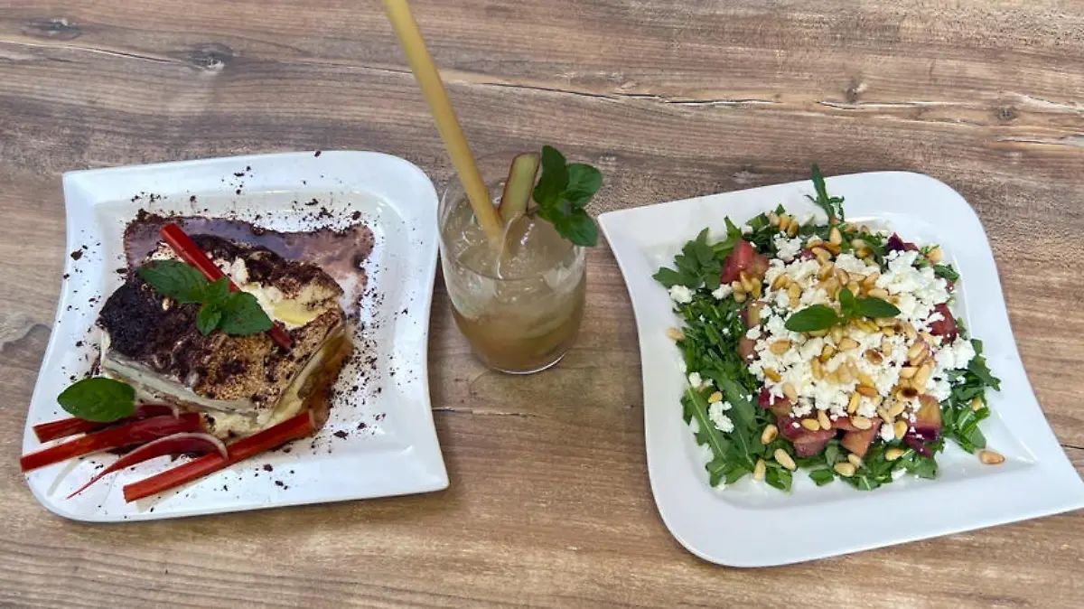 Rhabarber: Als Tiramisu, herzhaft im Salat oder als Mojito Drei tolle Variationen