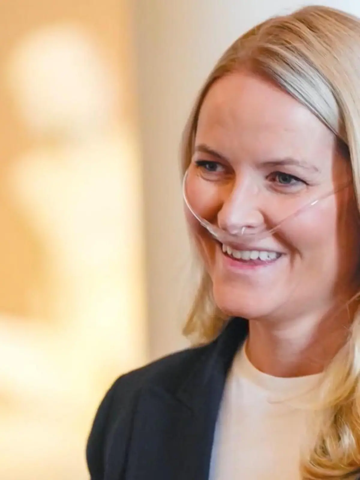 Bild zu: "Transplantation nötig! Jetzt brauchte Mette-Marit eine neue Lunge"