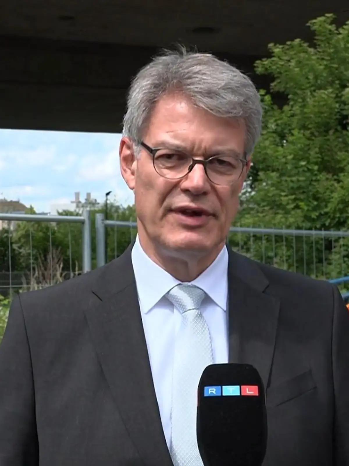 Bild zu: "Interview mit Bundesverkehrsminister Patrick Schnieder (CDU)"