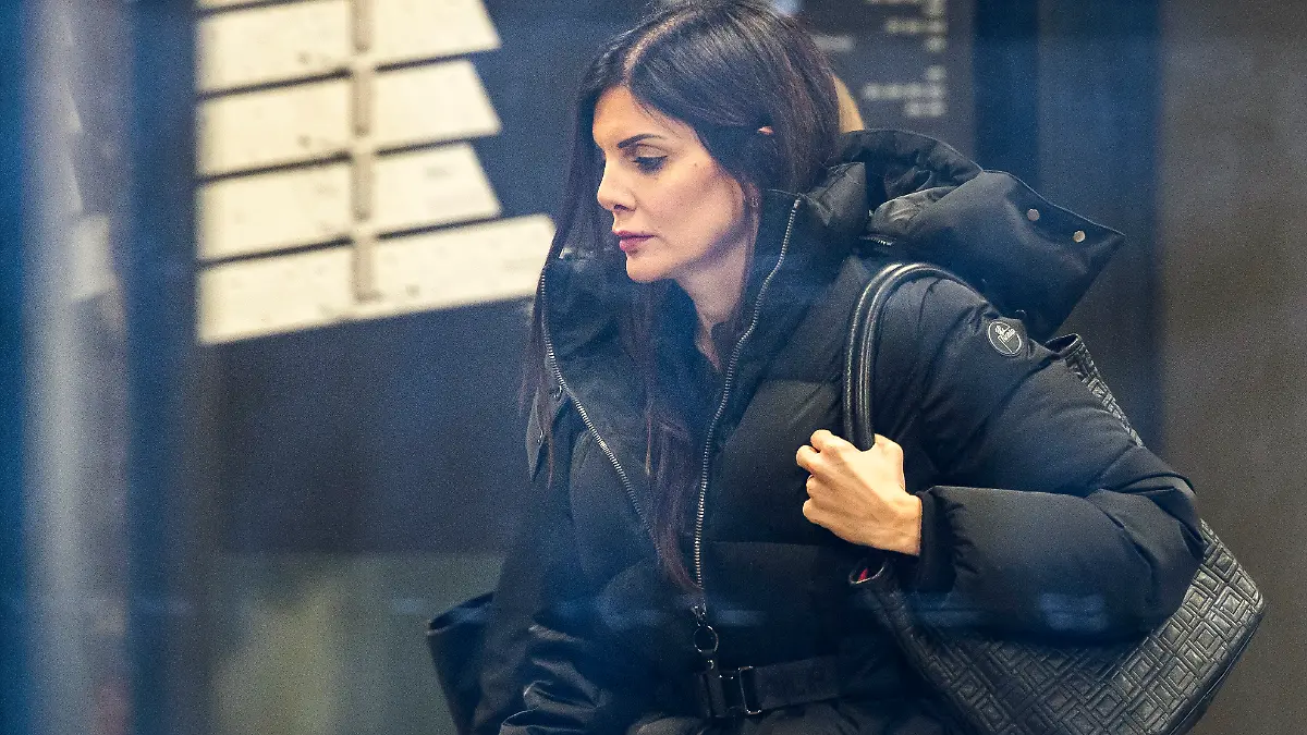 The owner of "Le Constellation" bar in Crans-Montana, Jessica Moretti of France, arrives to a hearing before the public prosecutor of the canton of Valais, following the deadly fire at the "Le Constellation", in Sion, Switzerland, Wednesday, February 11, 2026. 41 people mostly teenagers lost their lives and 115 were severely injured in the fire at the bar "Le Constellation" on New Year's celebration in the Swiss Alps resort of Crans-Montana. (KEYSTONE/Cyril Zingaro)
