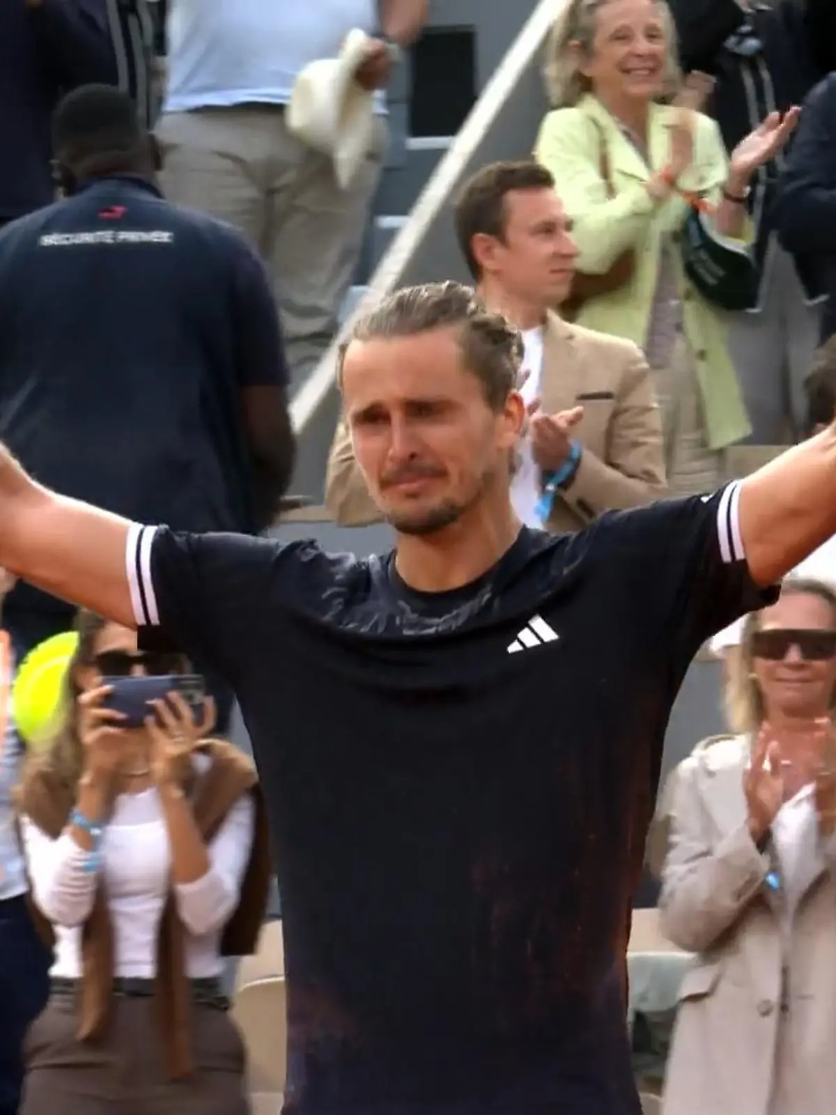 Bild zu: "Alexander Zverev gewinnt als erster Deutscher die French Open"