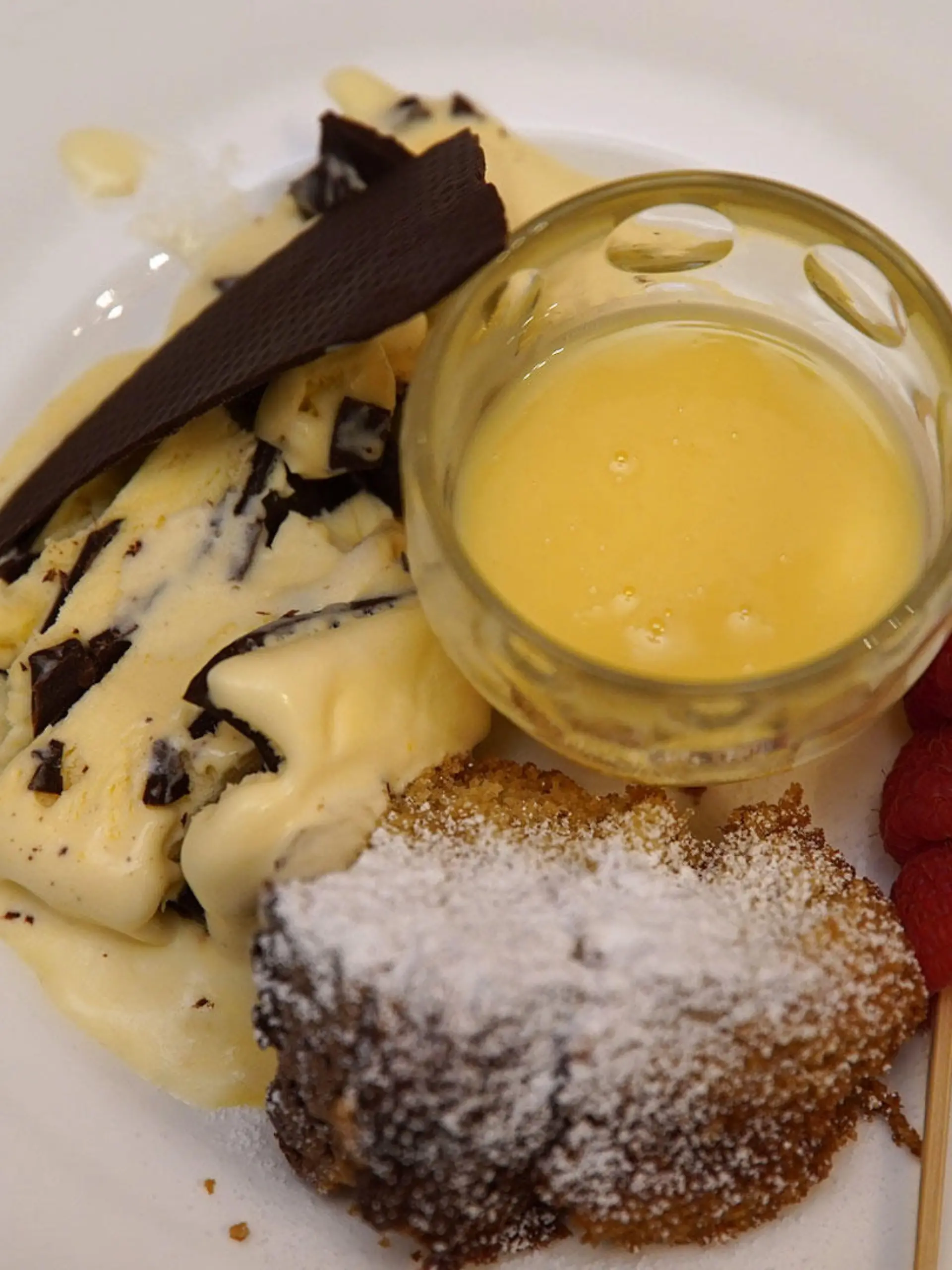 Das perfekte Dinner: Eierlikör mit Parfait und Napfkuchen - Guidos Nachspeise