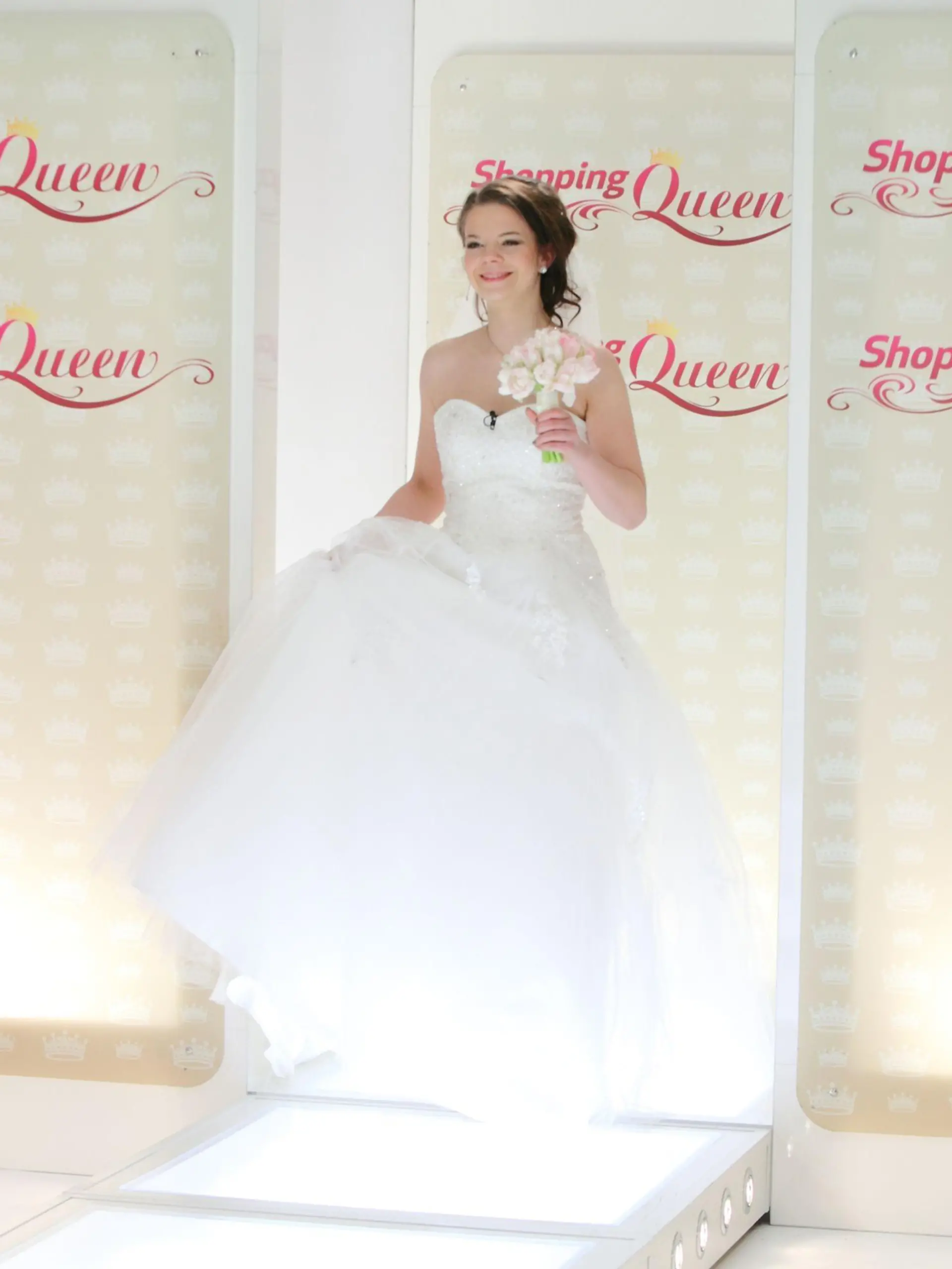 Franziska will die Königin des Hochzeits-Shopping Queen-Spezial werden.