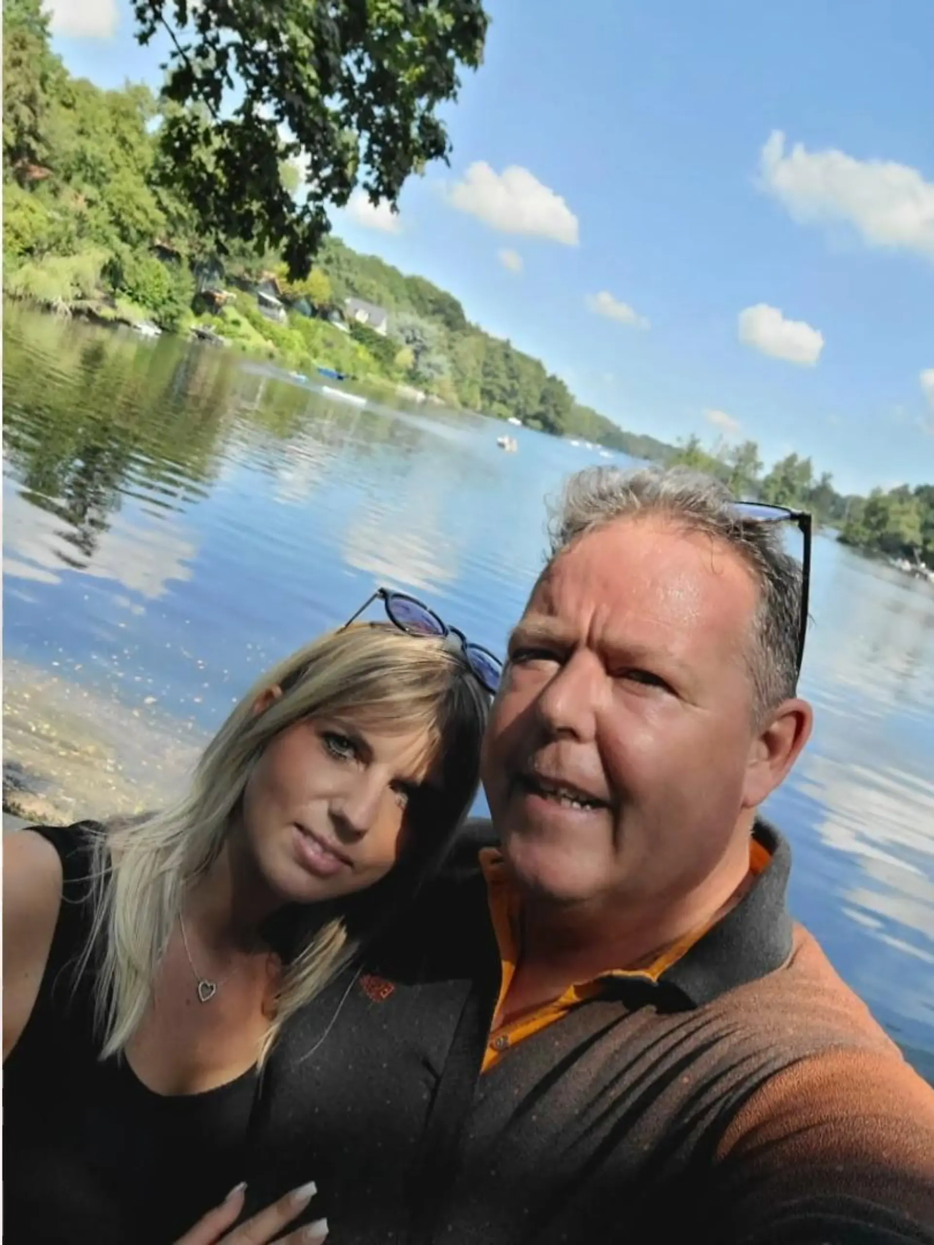 Bild zu: "Aus Freundschaft wurde Liebe "