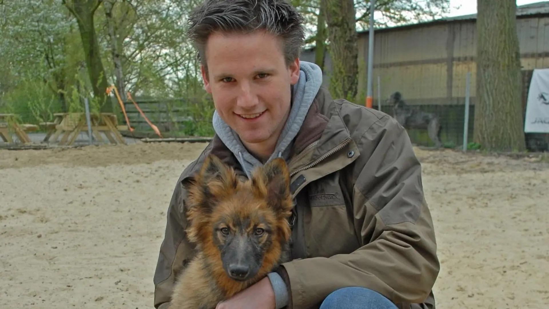 Tiergeschichten3 - VOX-DOCMA TV - Start Mini-Serie - Florian und Hndin Lou