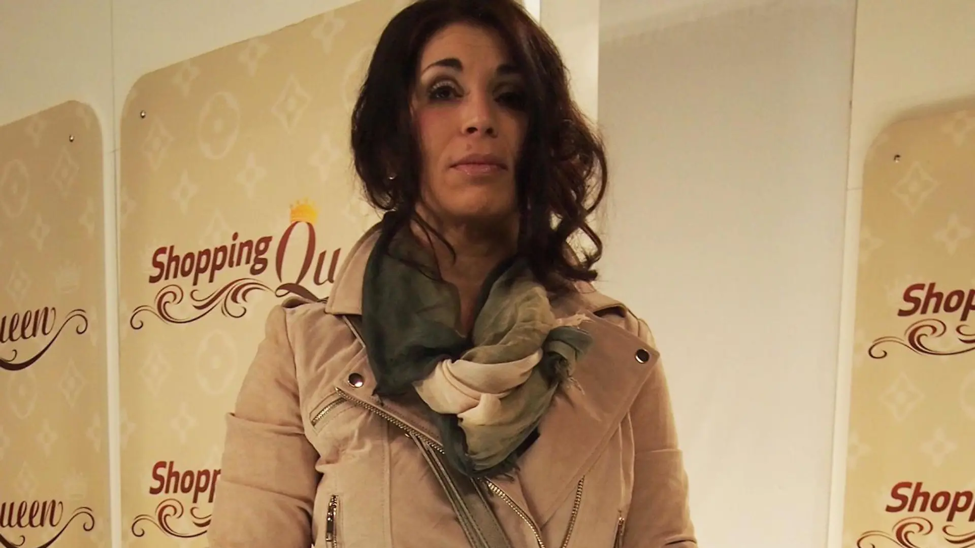 Queen-Anwärterin Isabell präsentiert ihr Frühlingsoutfit! Bekommt sie die Oster-Shopping-Krone aufgesetzt?