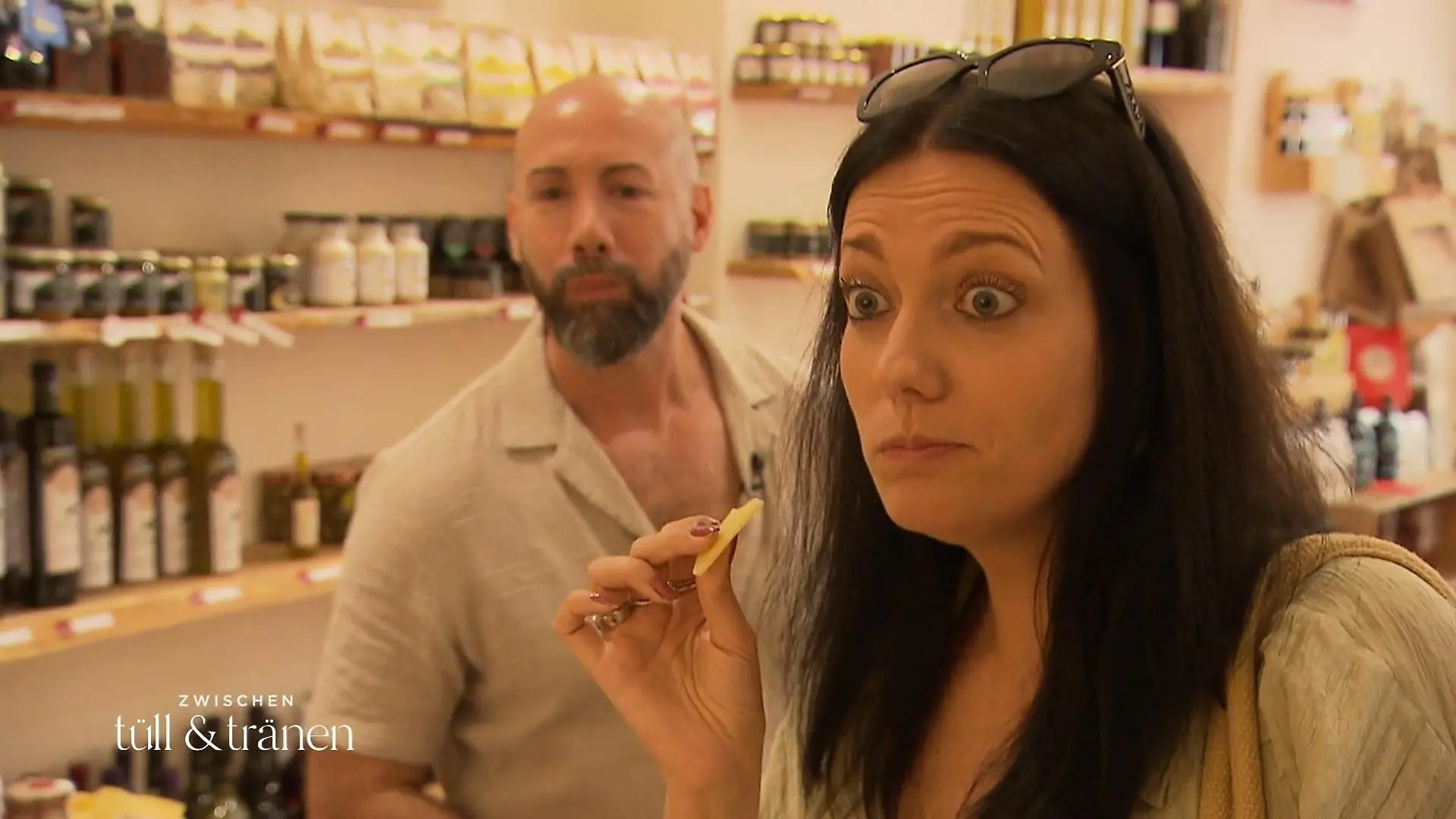 Vielleicht ist Elaine in Gedanken aber auch bei der Zubereitung ihre "Perfekten Dinners"?