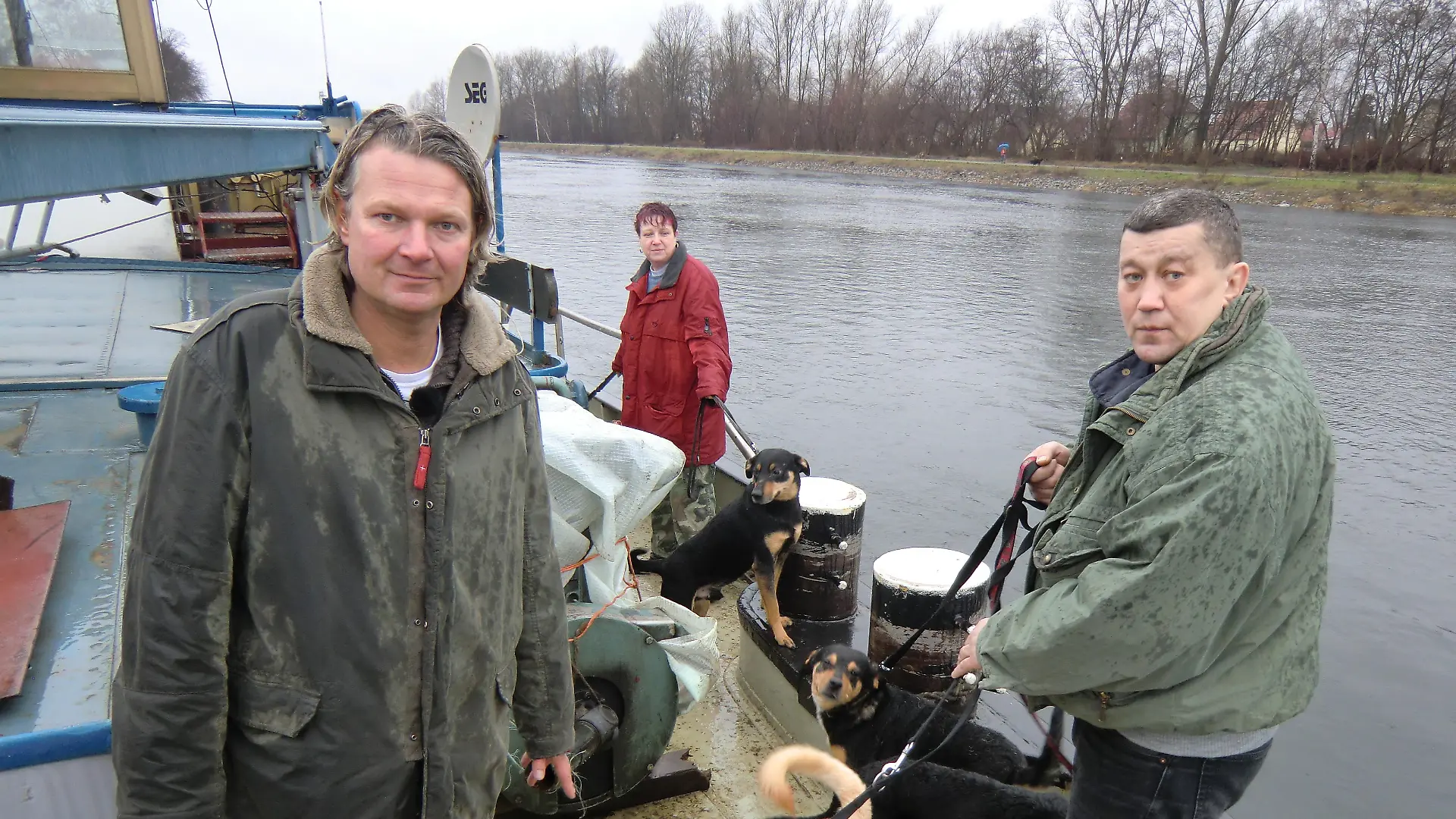 Tiere in Not - 1 - Frank Weber und Frachterhunde