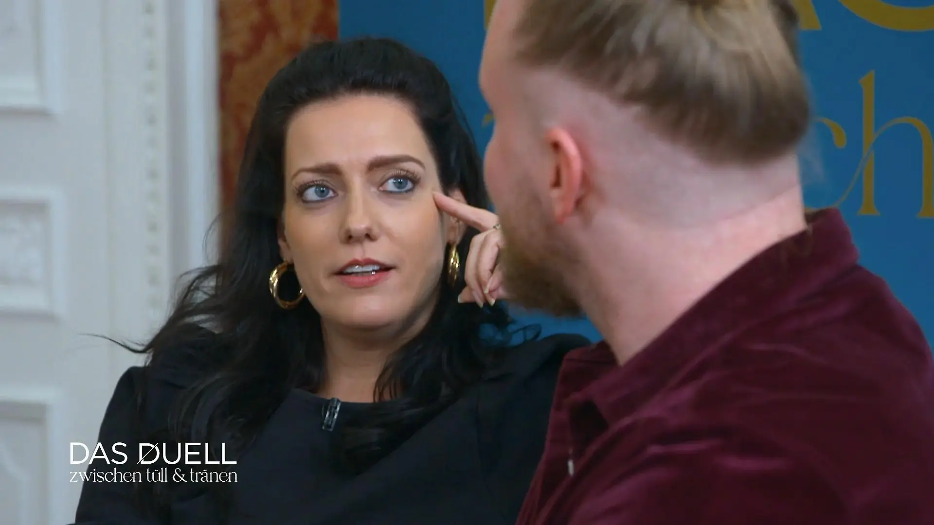 Irgendwie scheint Elaine obenauf zu sein