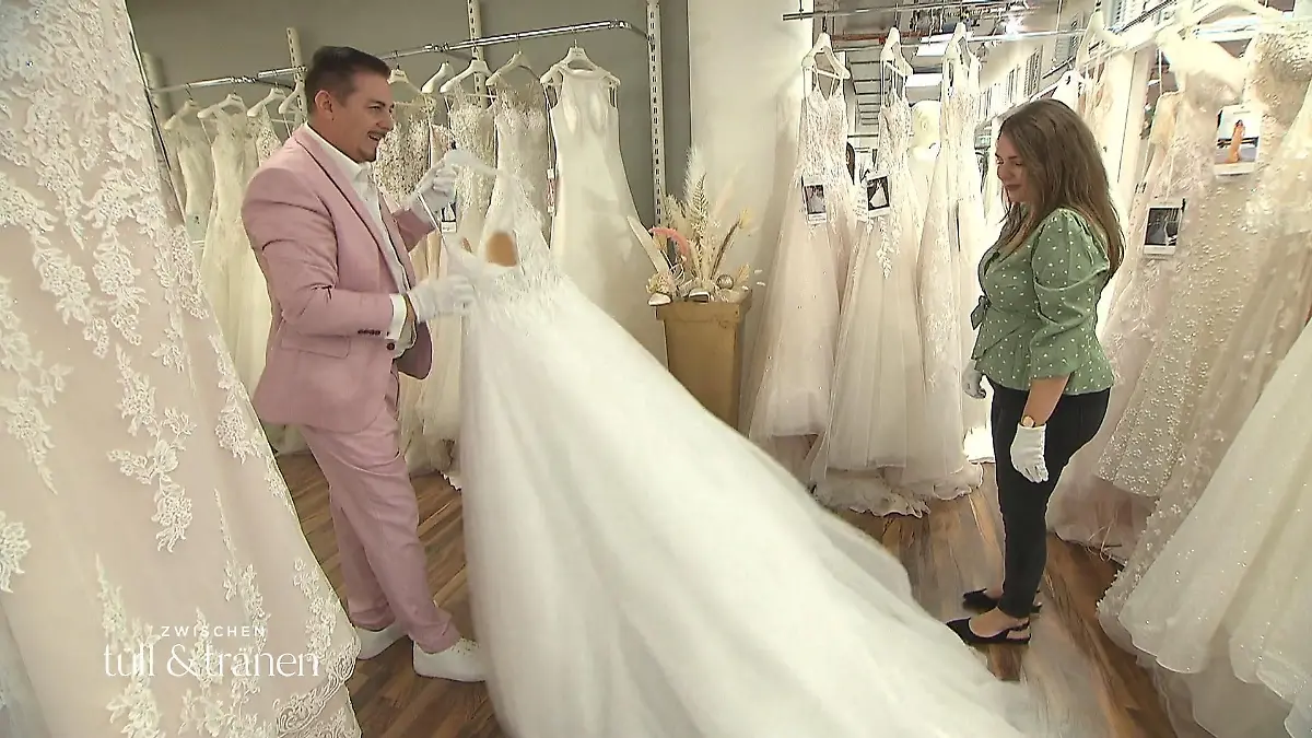 Braut Theresa findet mehr Modelle als sie sich erhofft hat