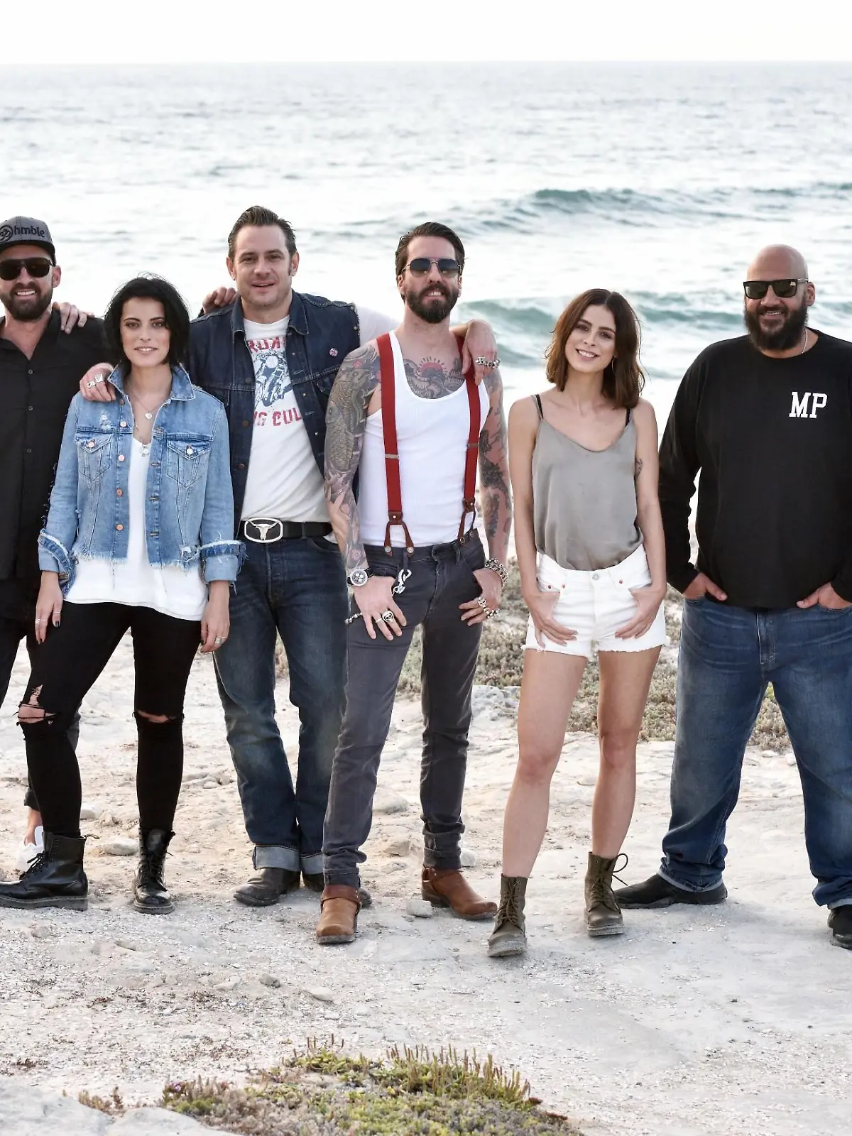 V.l.: Mark Forster, Gentleman, Silbermond-Sängerin Stefanie Kloß, Sascha Vollmer und Alec Völkel von The BossHoss, Lena Meyer-Landrut, Moses Pelham und Michael Patrick Kelly.