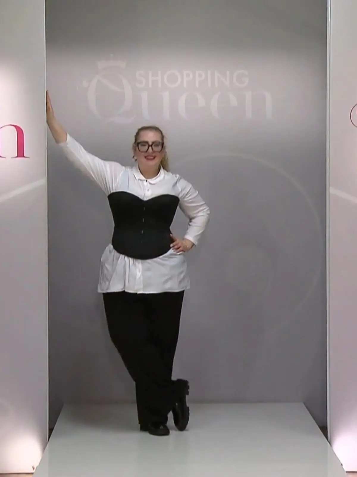 Für „Shopping Queen“-Kandidatin Marie war der Start in die Hamburger Woche kein leichter.