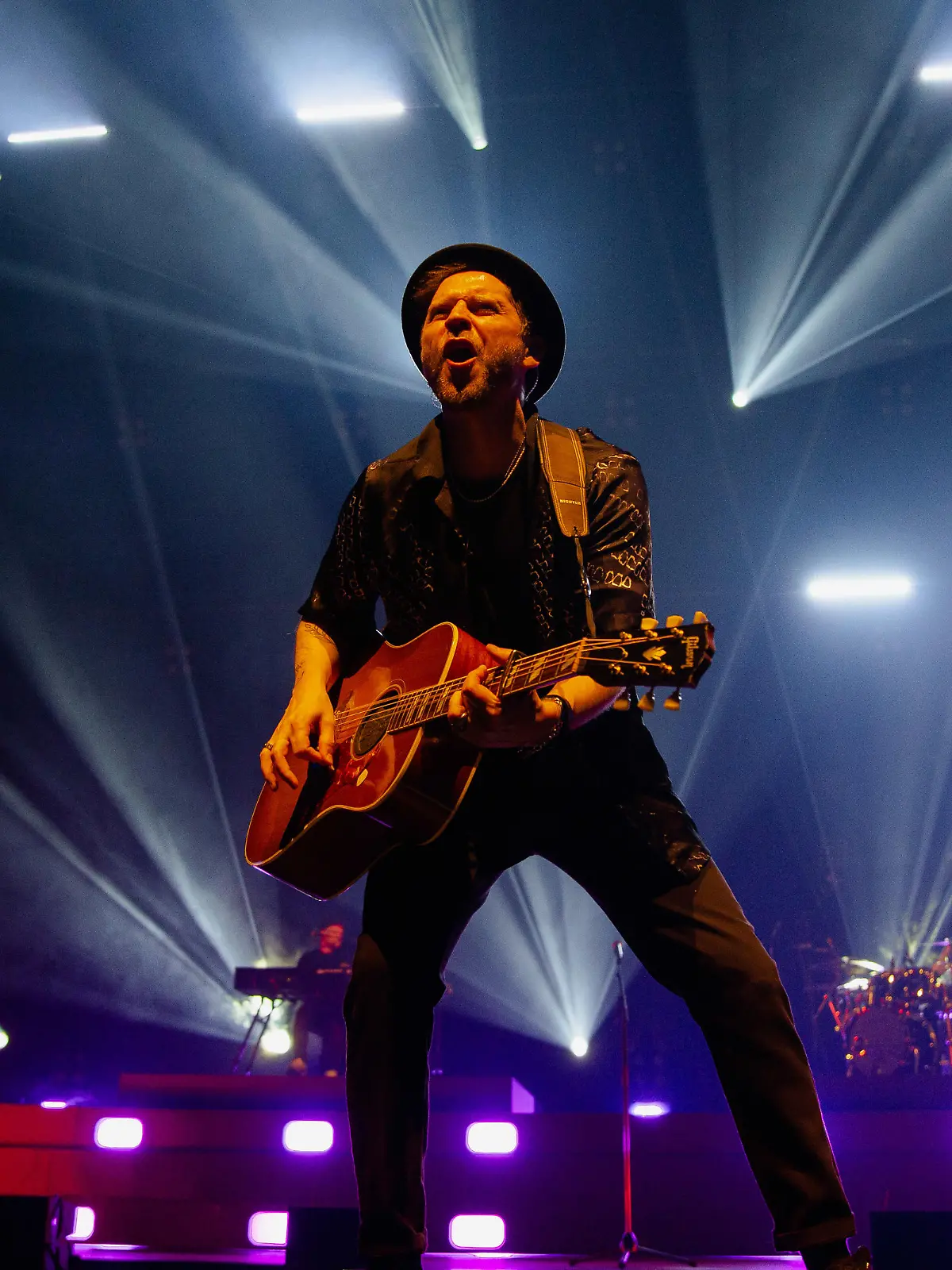 Johannes Oerding bei seinem Konzert in der Barclays Arena in Hamburg
/ 220423
*** Johannes Oerding in concert at Barclays Arena, Hamburg, Germany - 22 Apr 2023 ***