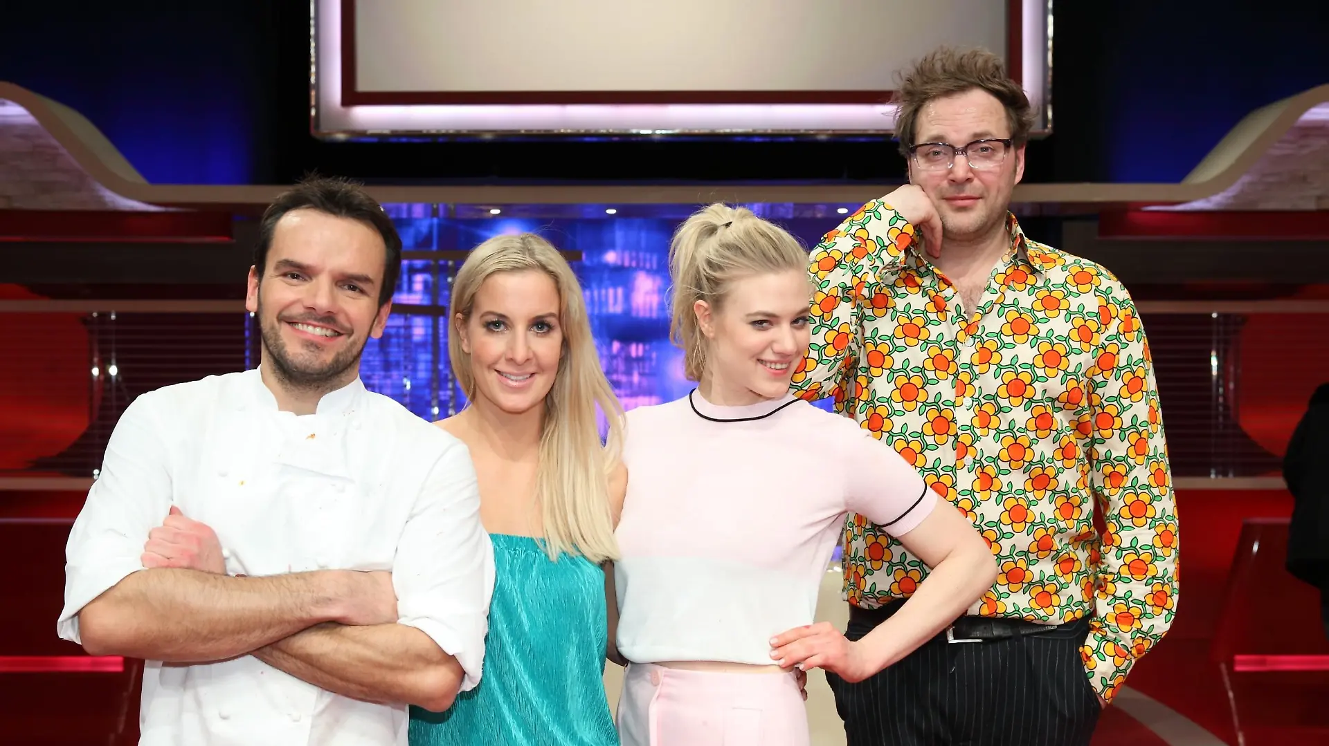 V.l.: Star-Koch Steffen Henssler, Charlotte Würdig, Larissa Marolt und Paul Panzer