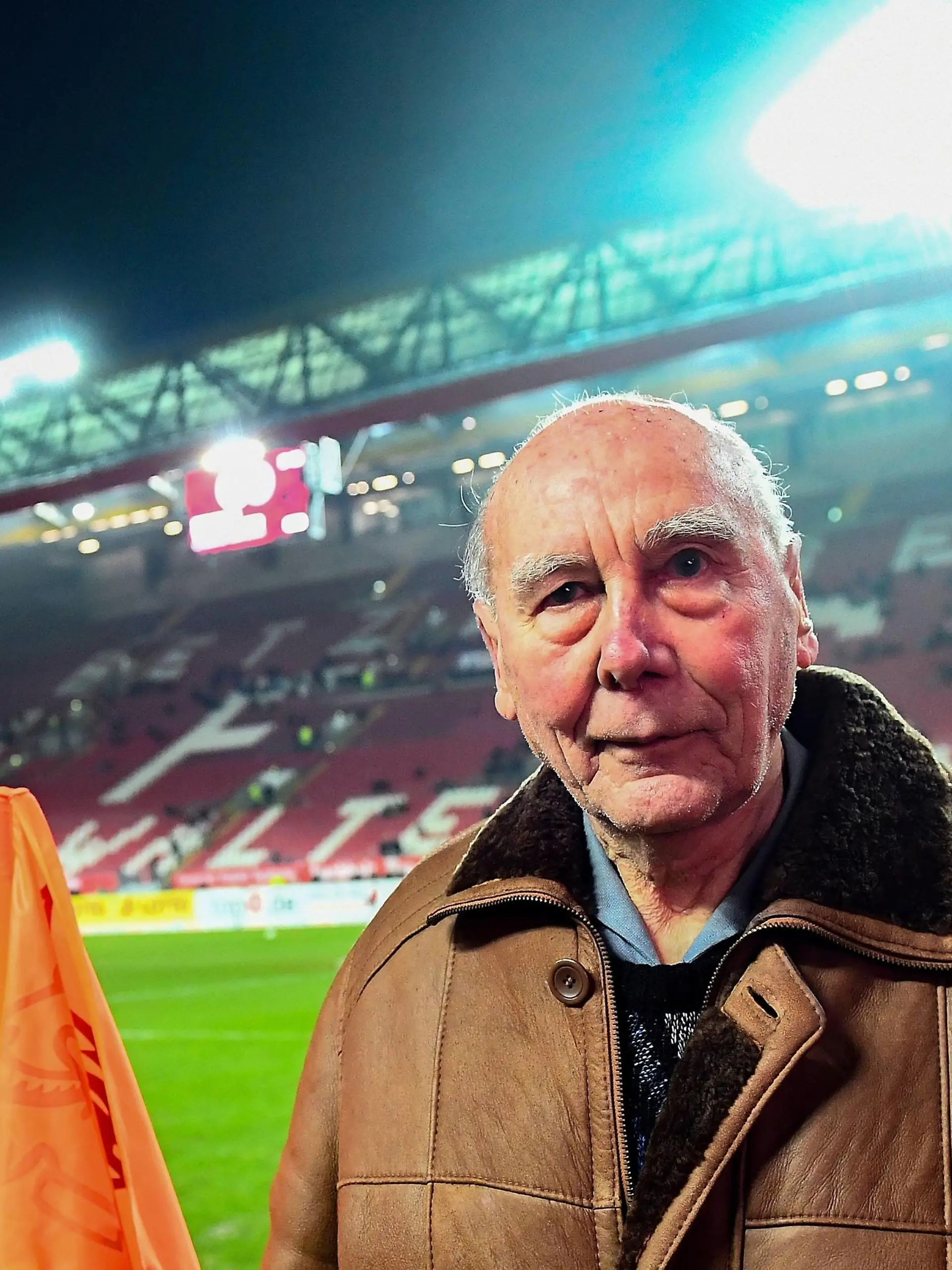 09.02.2018, xjhx, Fussball 2. Bundesliga,1. FC Kaiserslautern - Holstein Kiel, emspor, v.l. Horst Eckel Kaiserslautern *** 09 02 xjhx 2018 Football 2 League 1 FC Kaiserslautern Holstein Kiel emspor l Horst Eckel v Kaiserslautern  