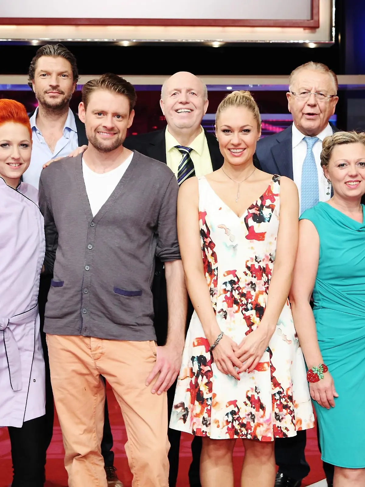 V.l.: Steffen Henssler, Meta Hiltbrand, Hardy Krüger Jr., Max Giermann, Reiner Calmund, Ruth Moschner, Heinz Horrmann, Natalie Lumpp, Ross Antony