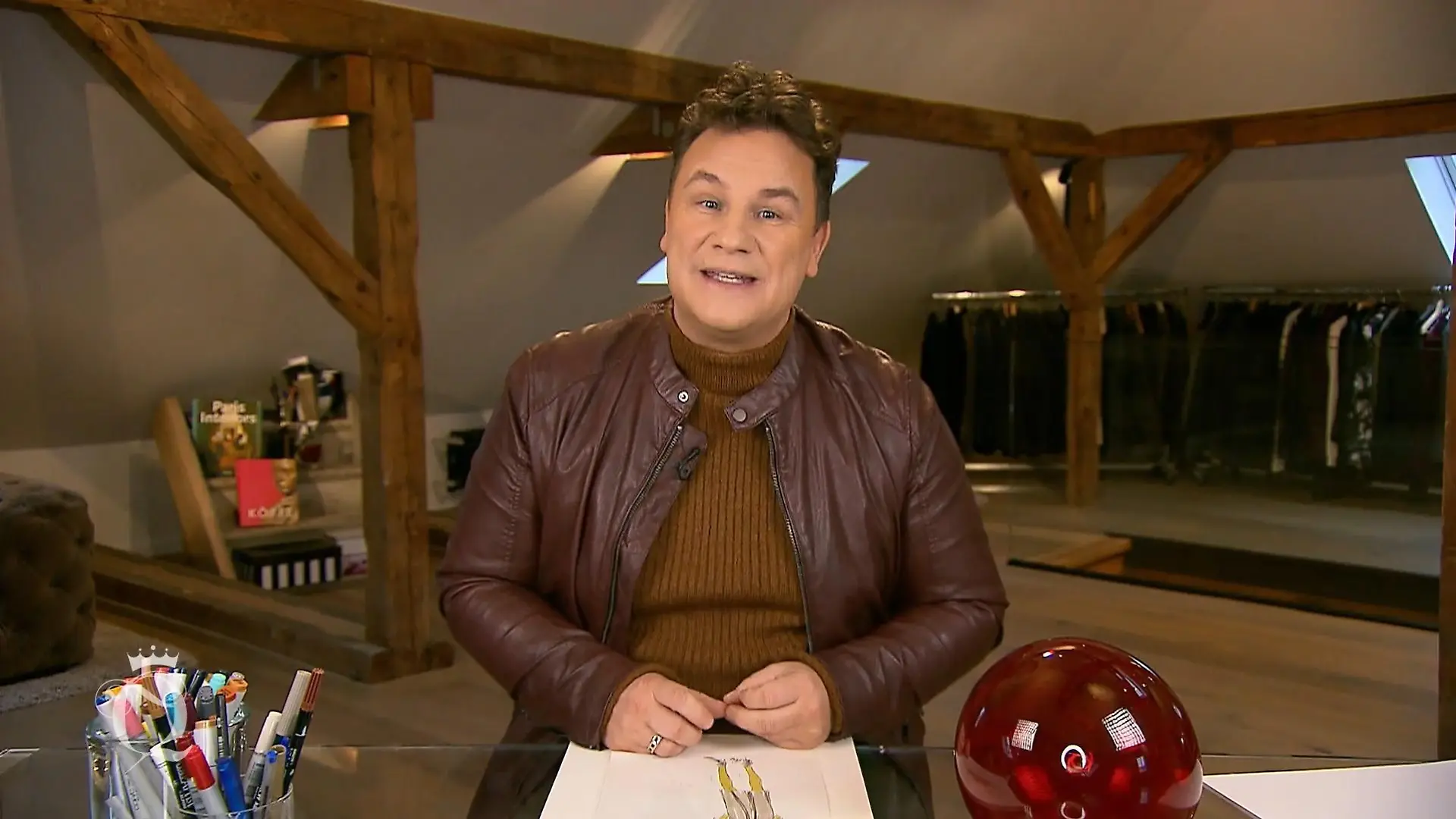Stardesigner Guido Maria Kretschmer verkündet das Motto der Woche