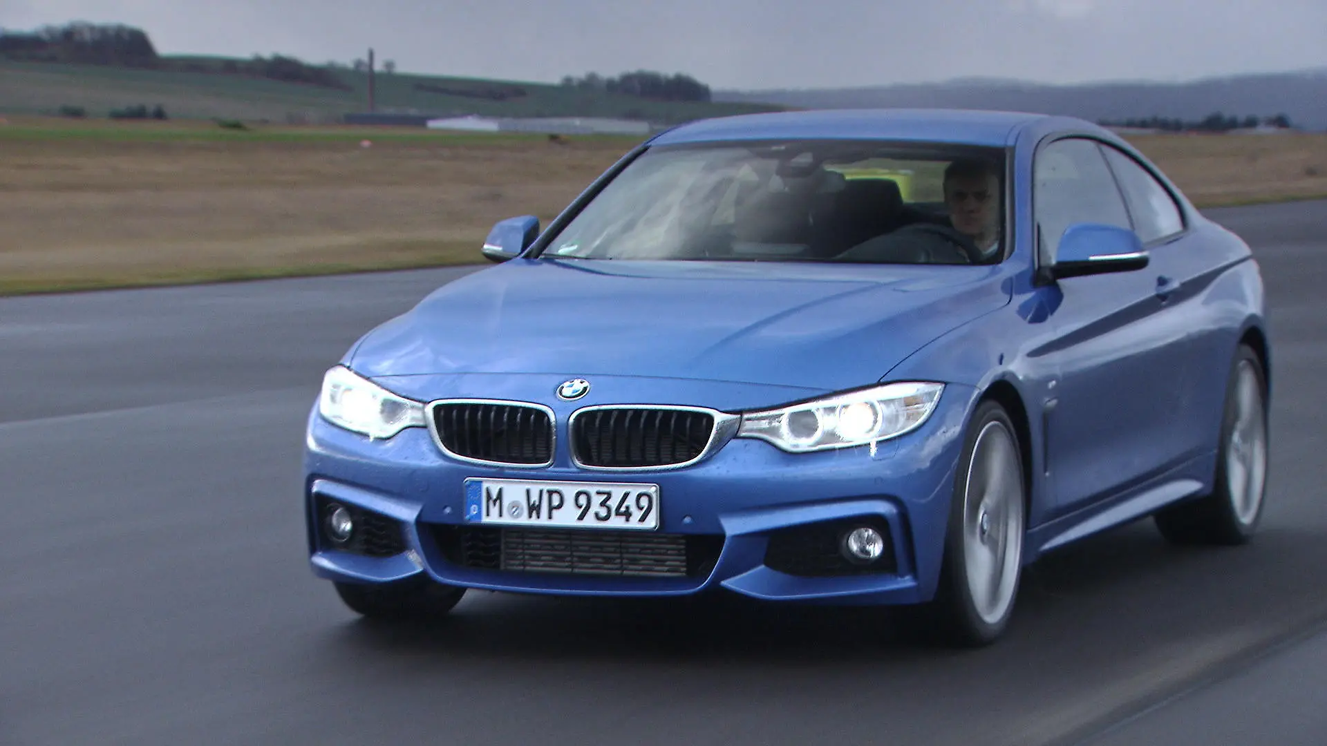 VT BMW435 VS AUDI A5 XDCAM STEREO-MIX.mov.Still001