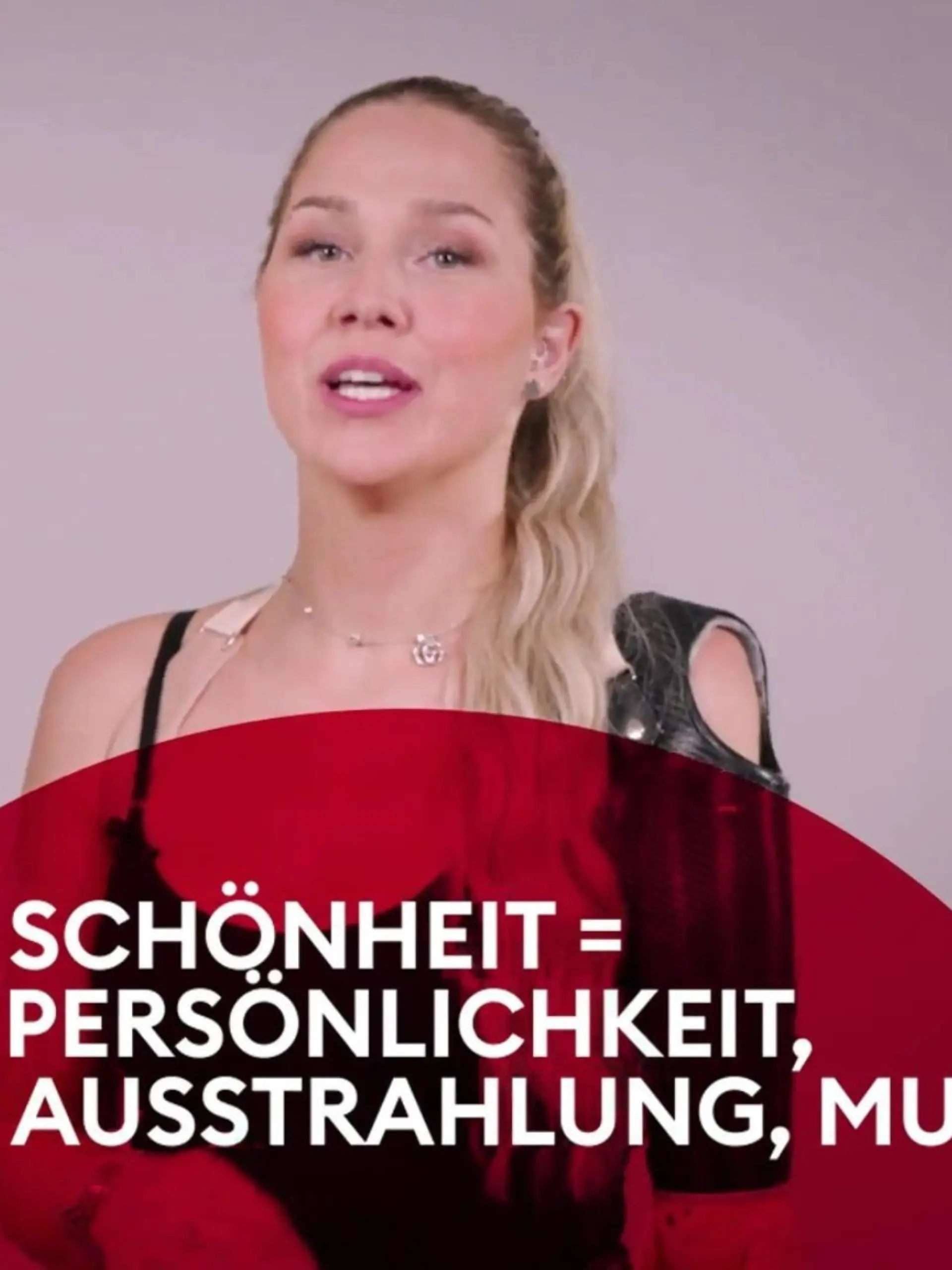 Bild zu: "Linay Má und Gina Rühl haben eine wichtige Botschaft"