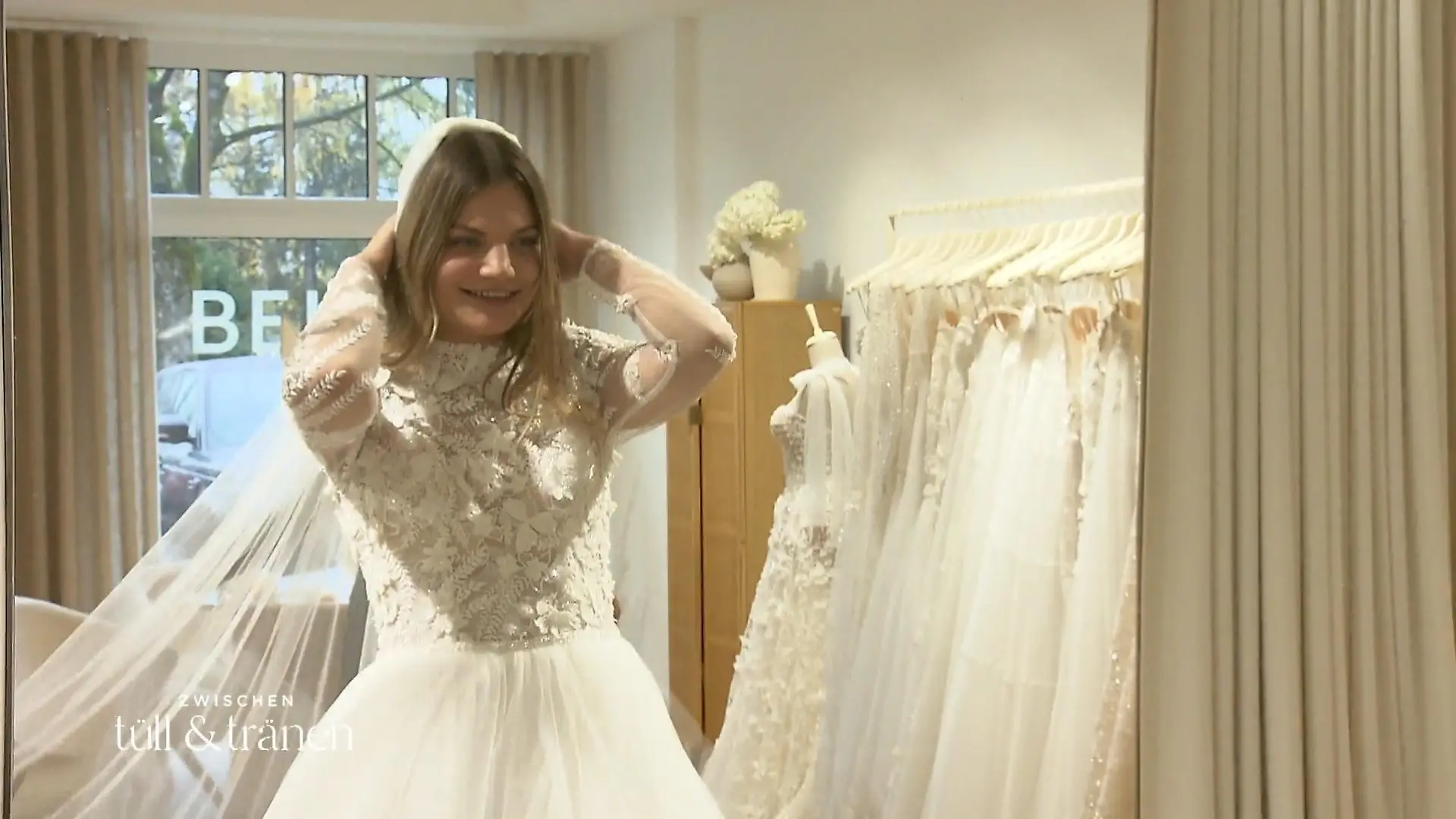 Von diesem Kleid hat sich Tanja wahnsinnig viel versprochen