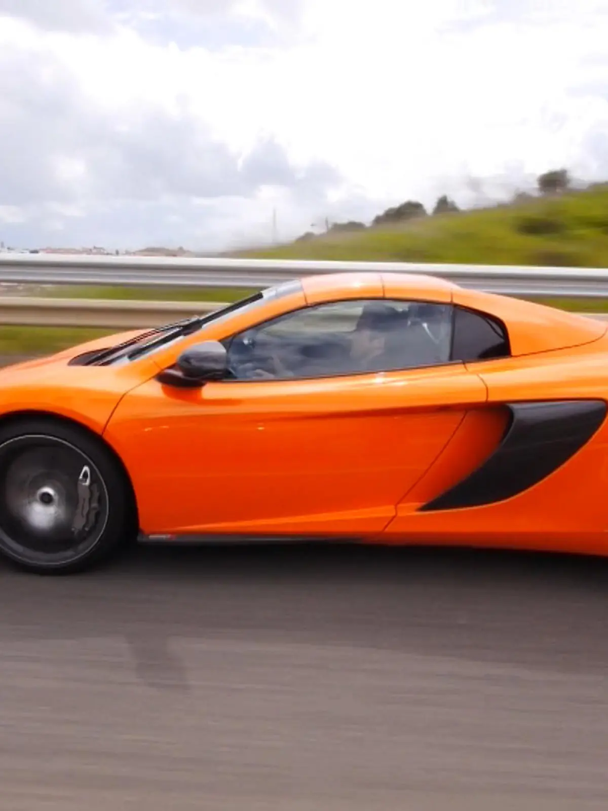 Internetbilder McLaren 2