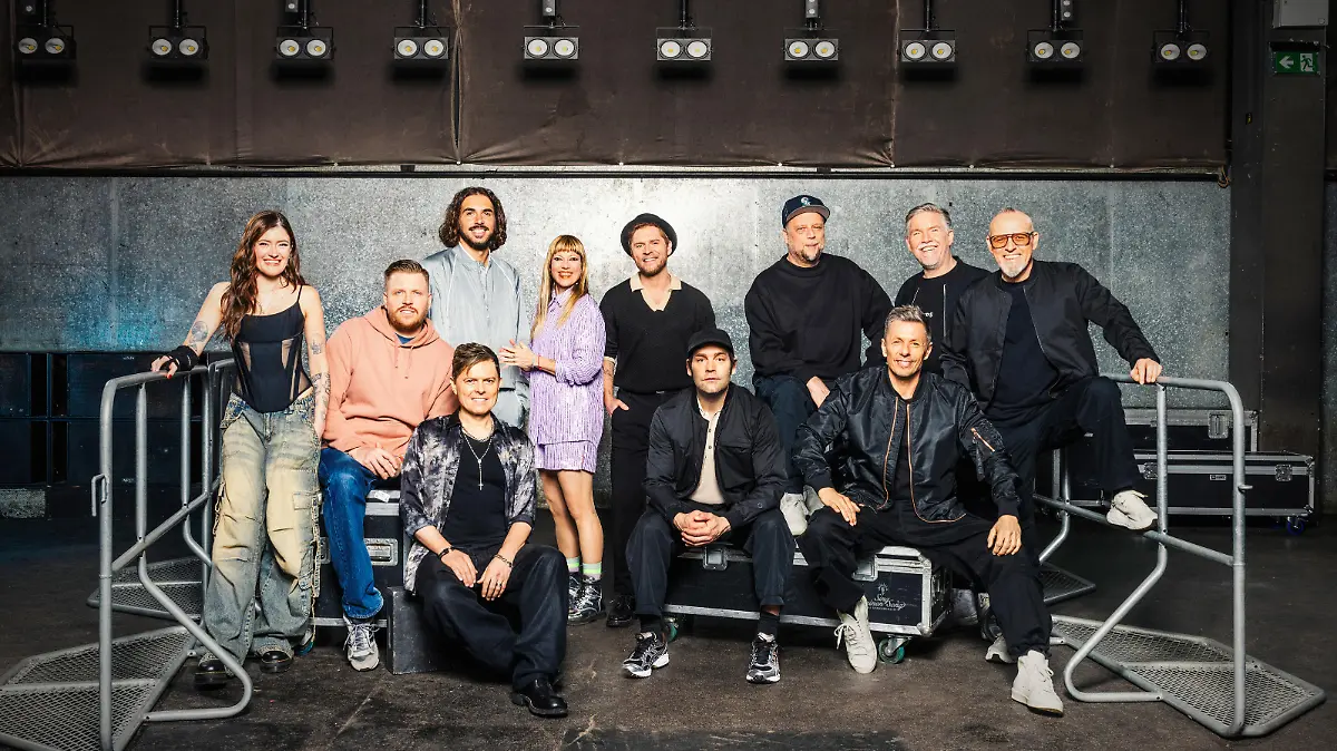 V.l.: Madeline Juni, FiNCH, Michael Patrick Kelly, ClockClock, Mieze Katz von MiA, Johannes Oerding, Bosse mit Special Guest: Die Fantastischen Vier