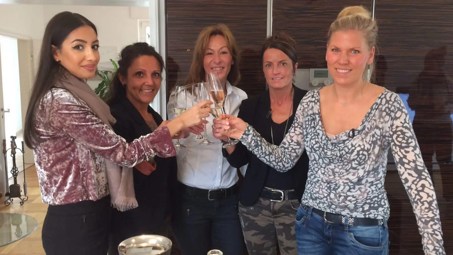 Shopping Queen 2017 KW 8 Hannover Apres Ski gruppe