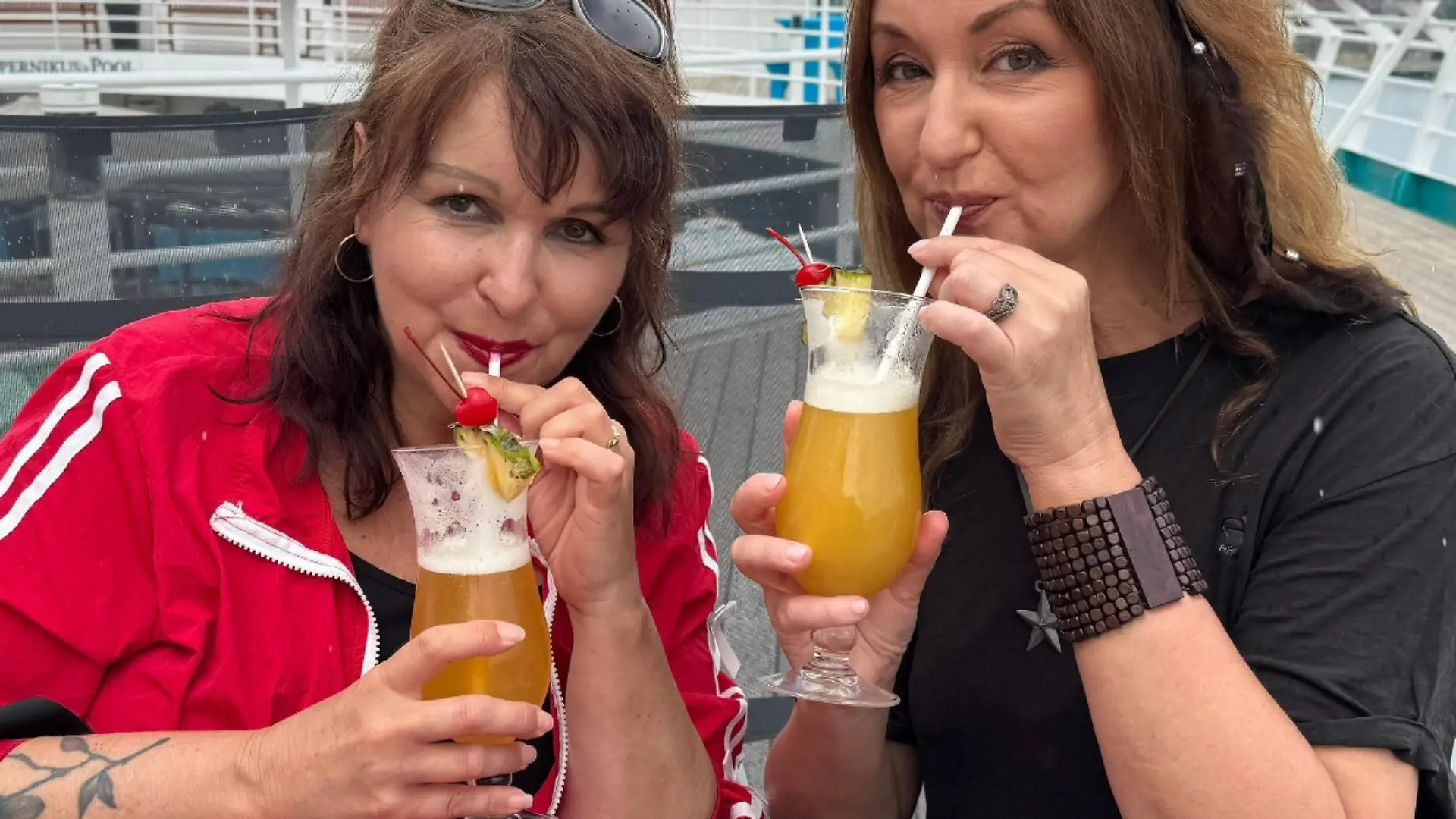 Antje (l.) und Hanka Rackwitz Foto: RTL / Bewegte Zeiten Filmproduktion GmbH