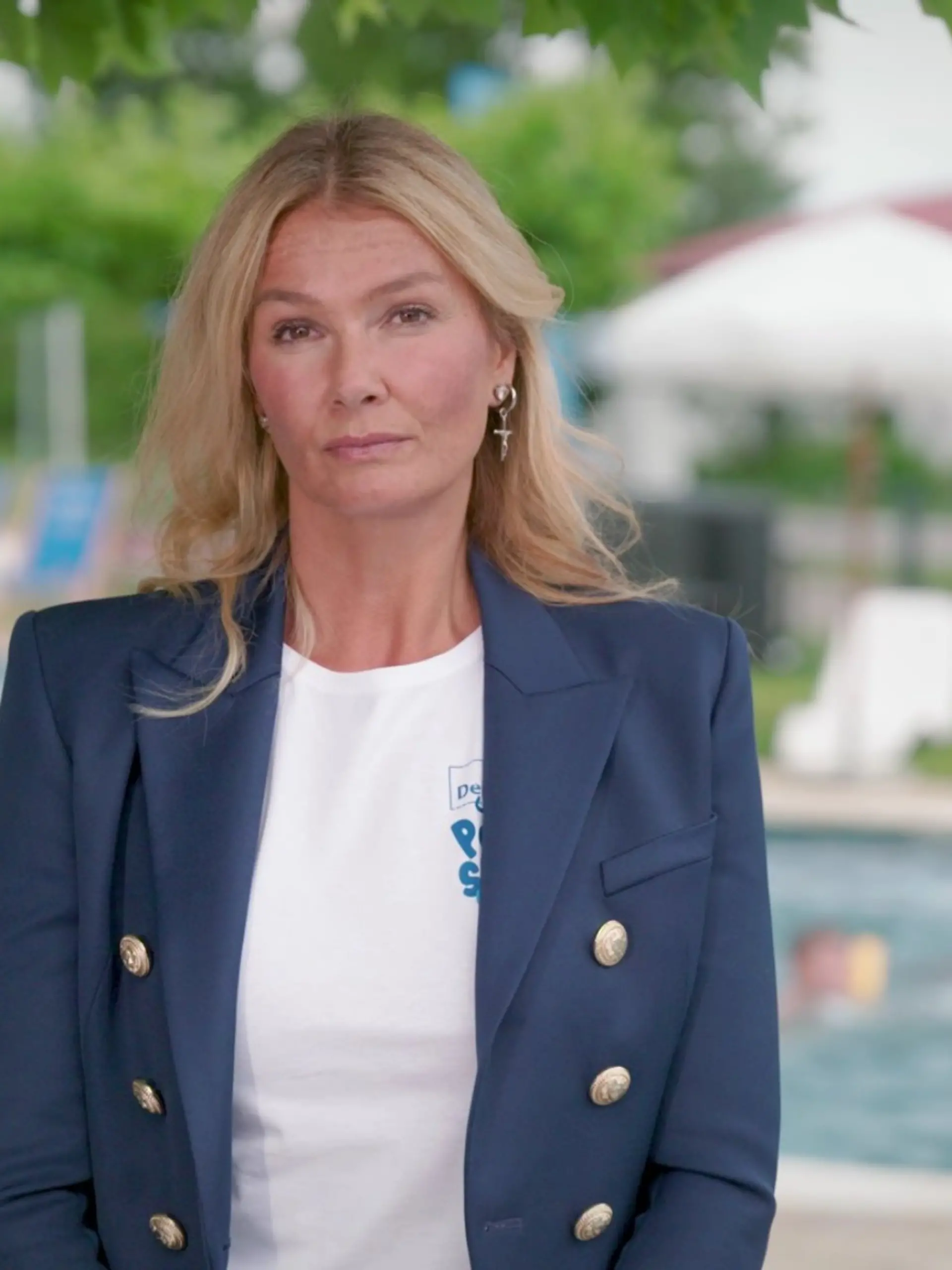 Bild zu: "Franziska van Almsick: Kinder müssen schwimmen können!"