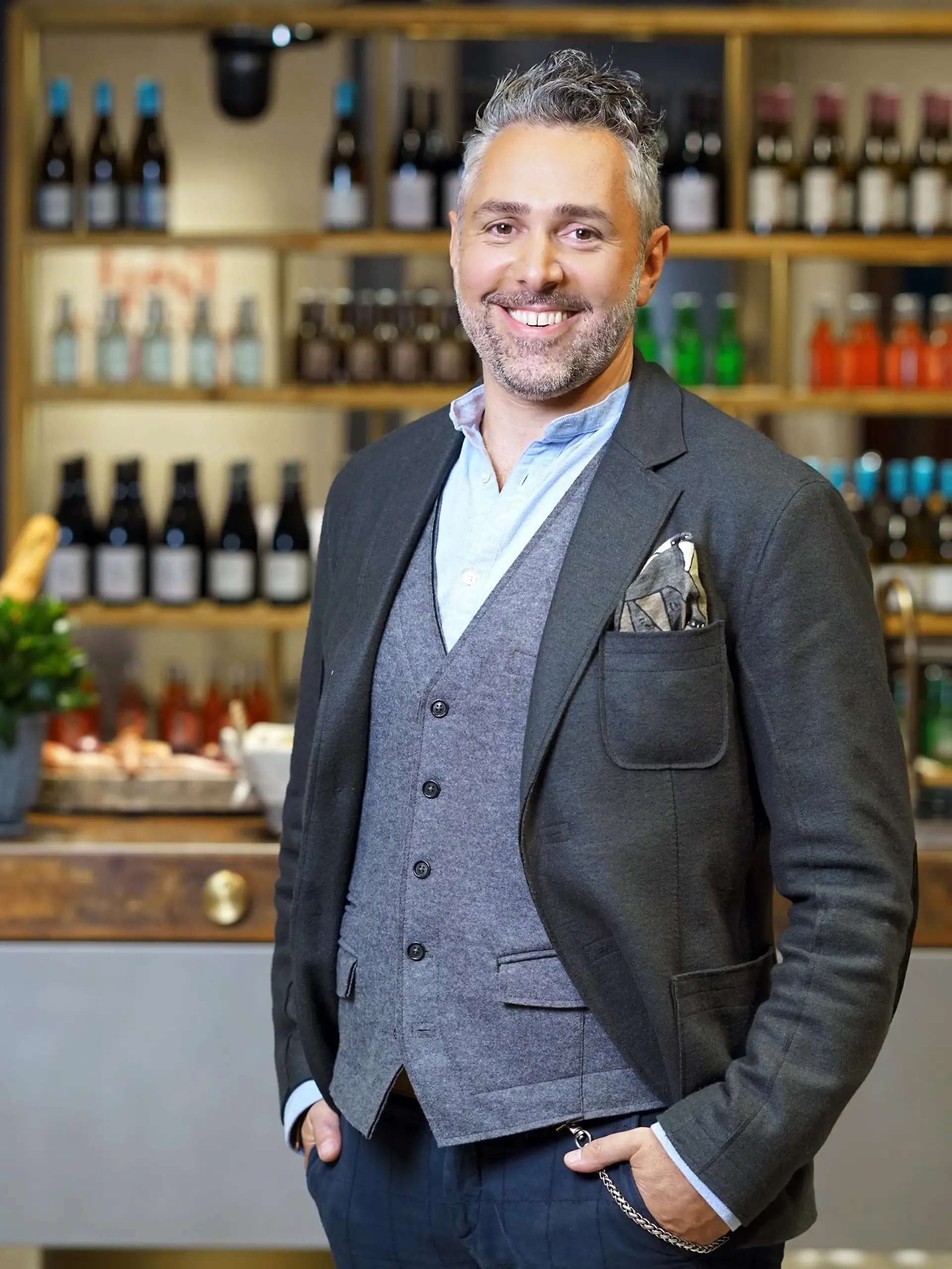 Host Roland Trettl