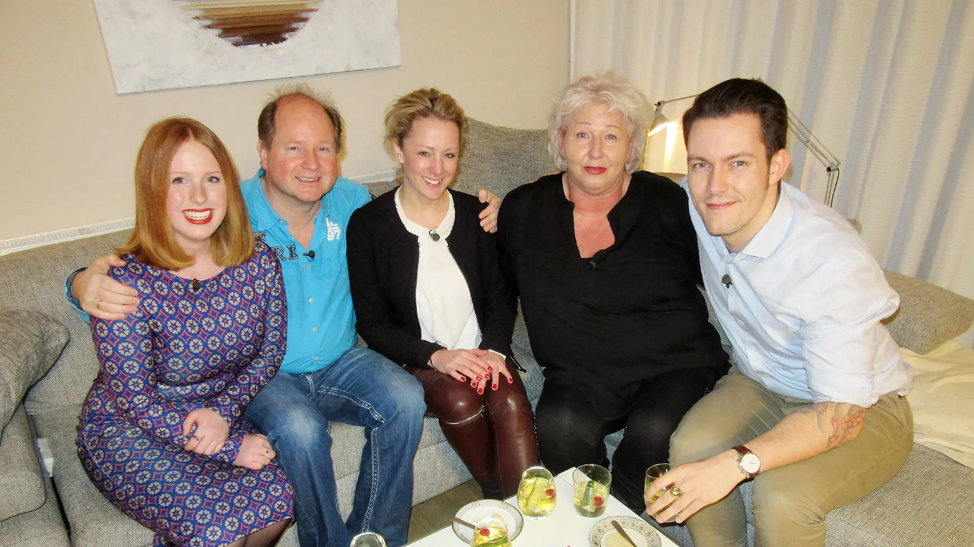 V.l.: Gastgeberin Neele, Julius, Maxie, Sybille, Thilo