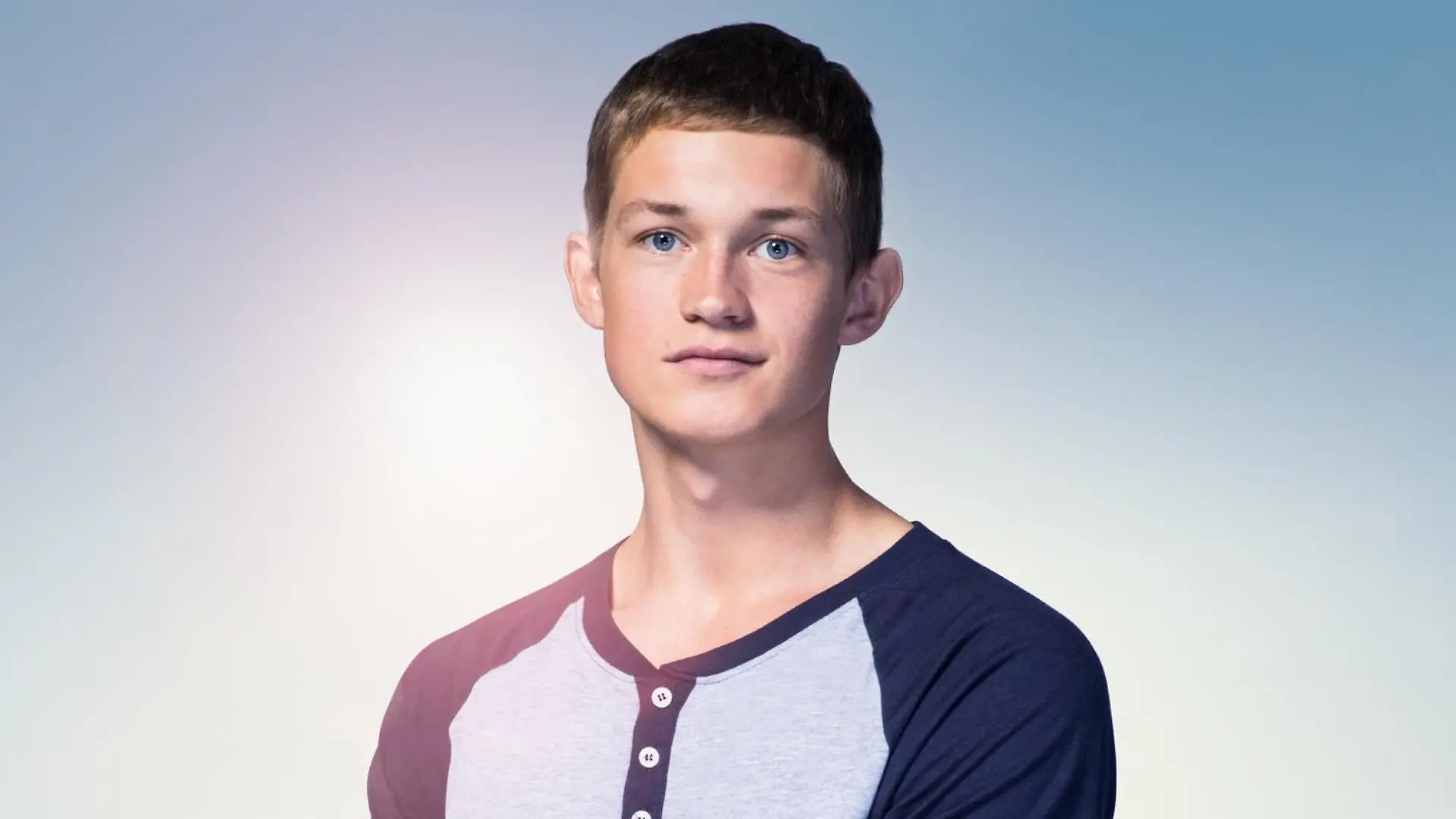 Jonas Till Neumann (Damian Hardung)