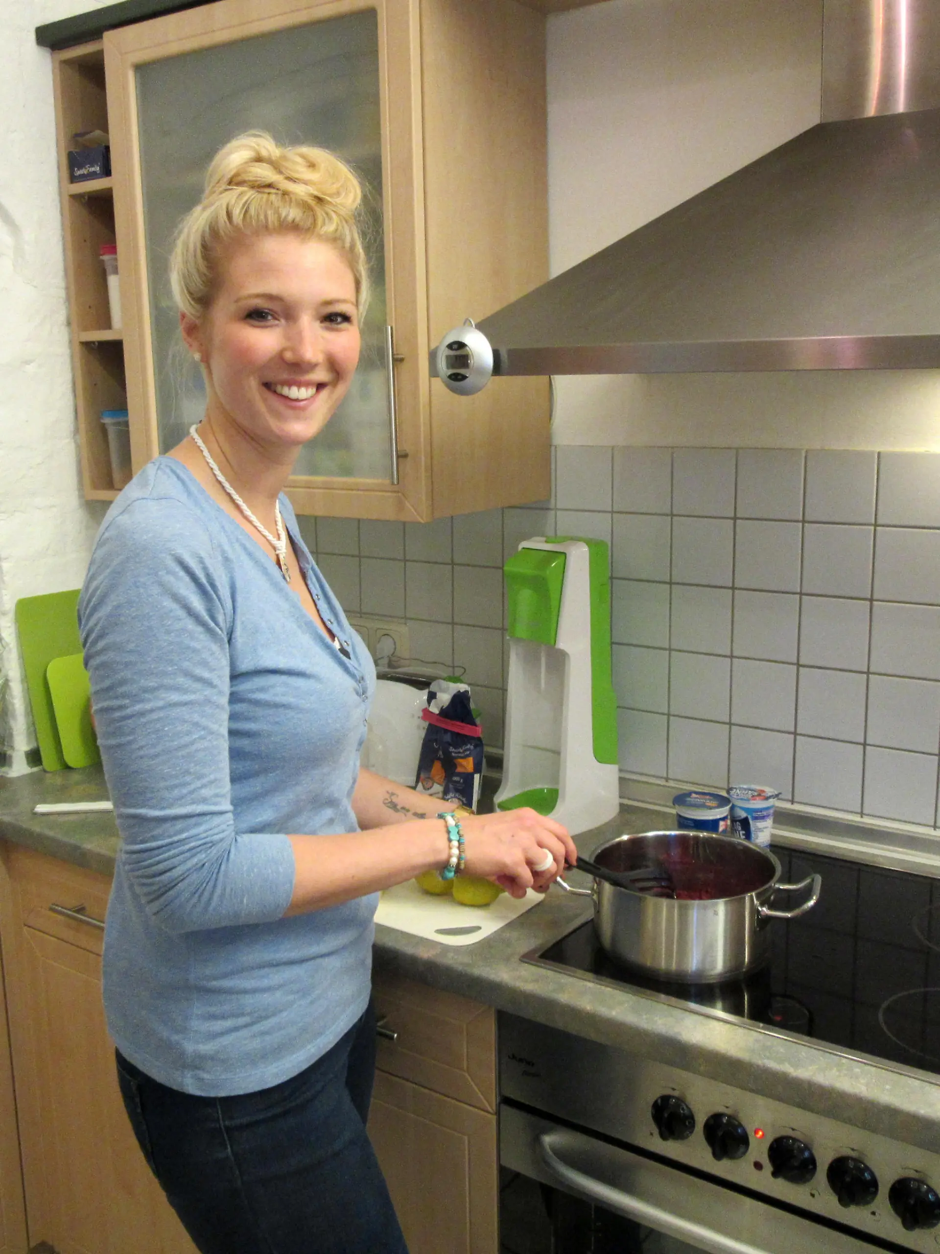 Bild zu: "Gastgeberin Nr. 1 bei "Das perfekte Dinner" macht sich zu viele Gedanken."