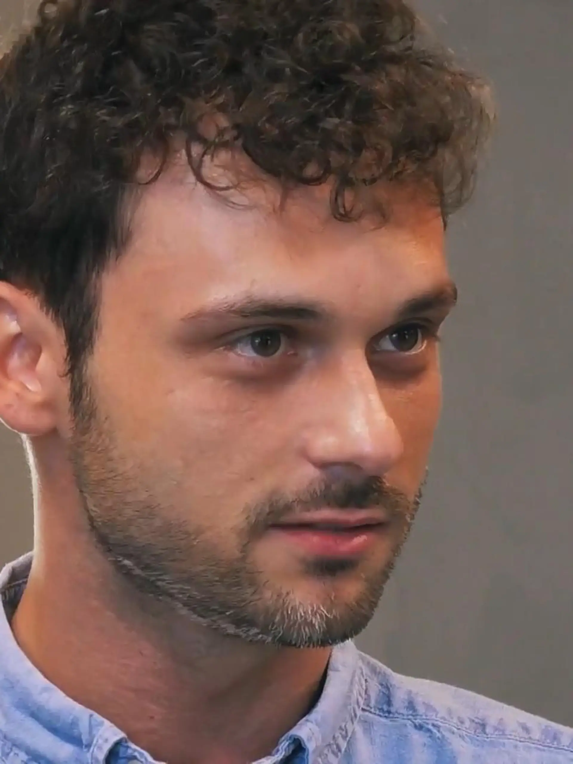 Bei "First Dates Hotel" sucht Massimo einen Partner