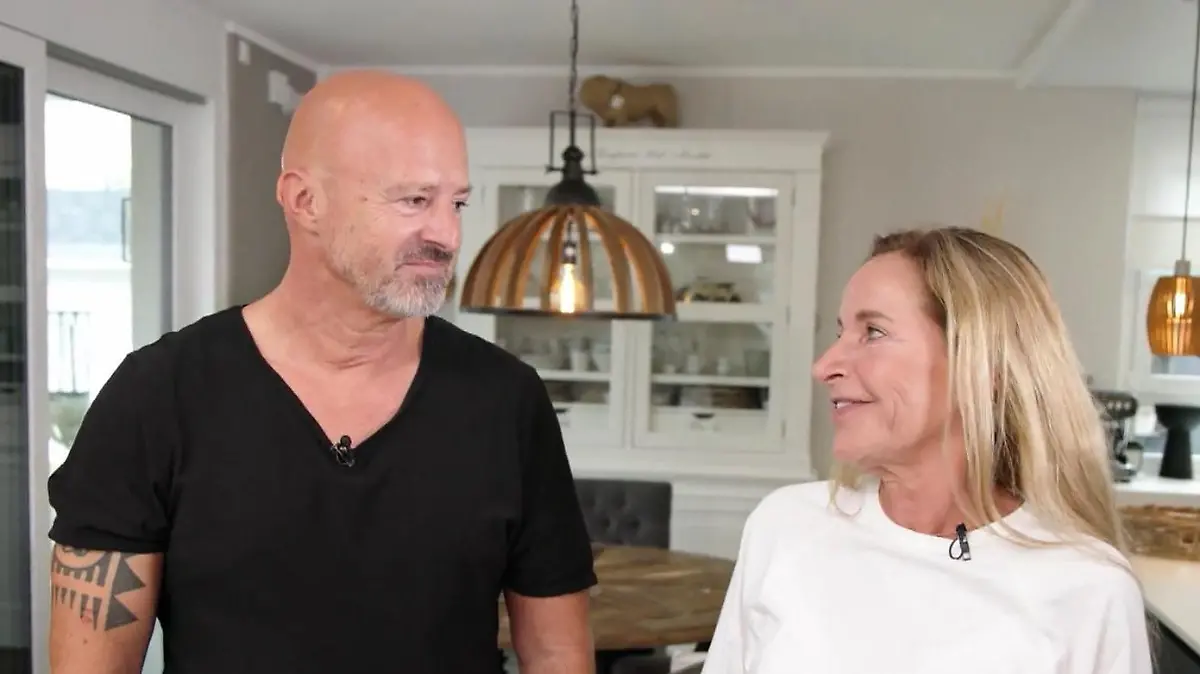 Stolz, glücklich und jetzt auch schlank! Seine Frau Nicole geht mit Detlev Steves im wahrsten Sinne des Wortes durch dick und dünn.